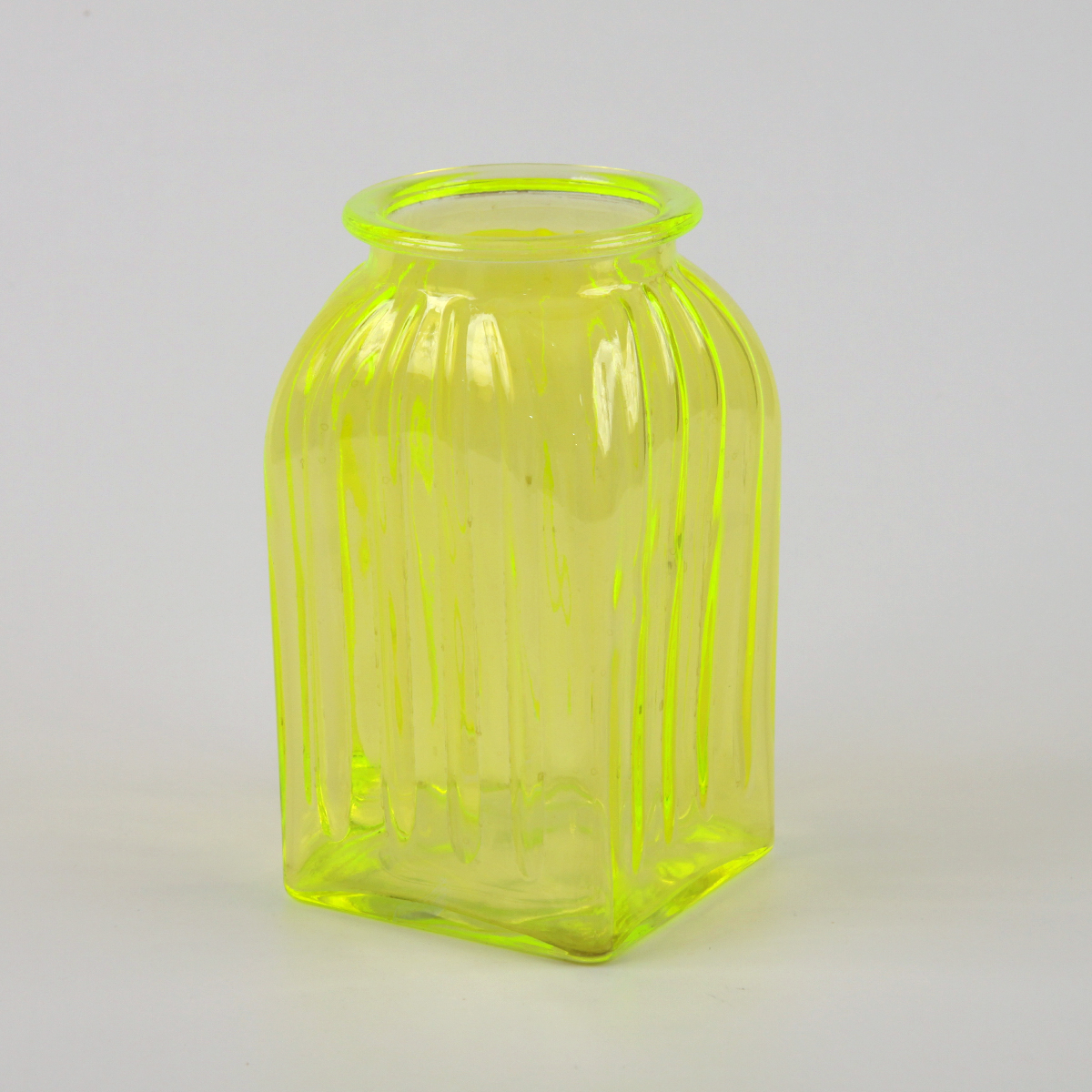 

Ваза NiNaGlass 92-023 Ваза Ханна проз.крш.жел.h185 (И)