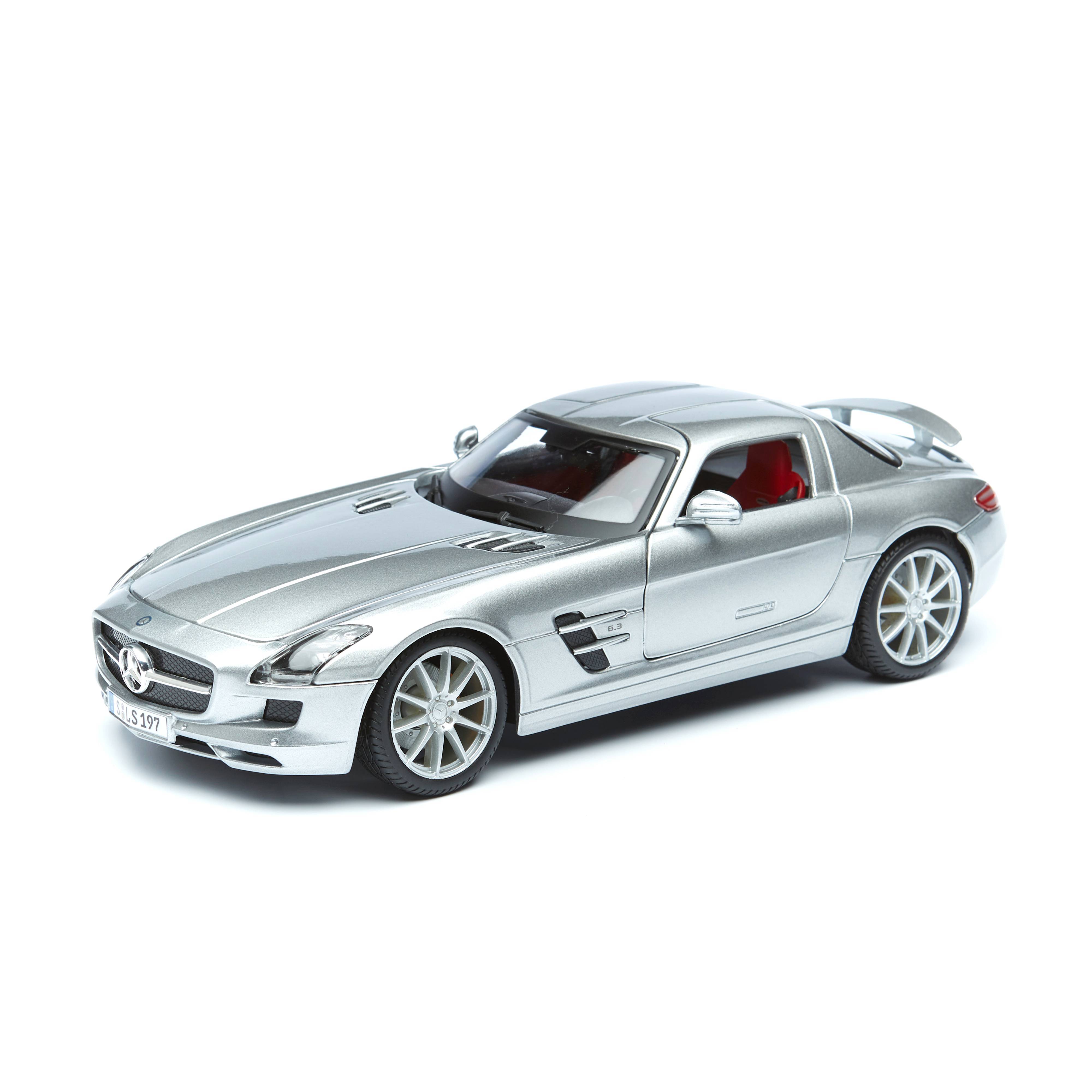 

Машинка Maisto Mercedes-Benz SLS AMG, 1:18 серебро, Серебристый