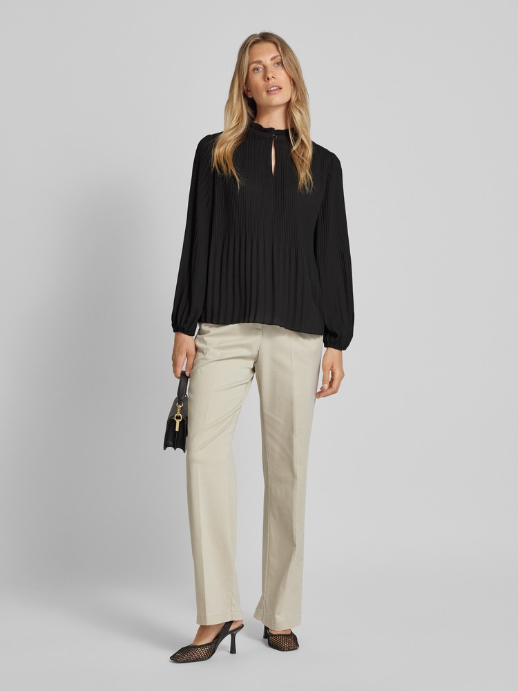 Блуза женская sOliver 2158936 черная 36 EU 19489₽