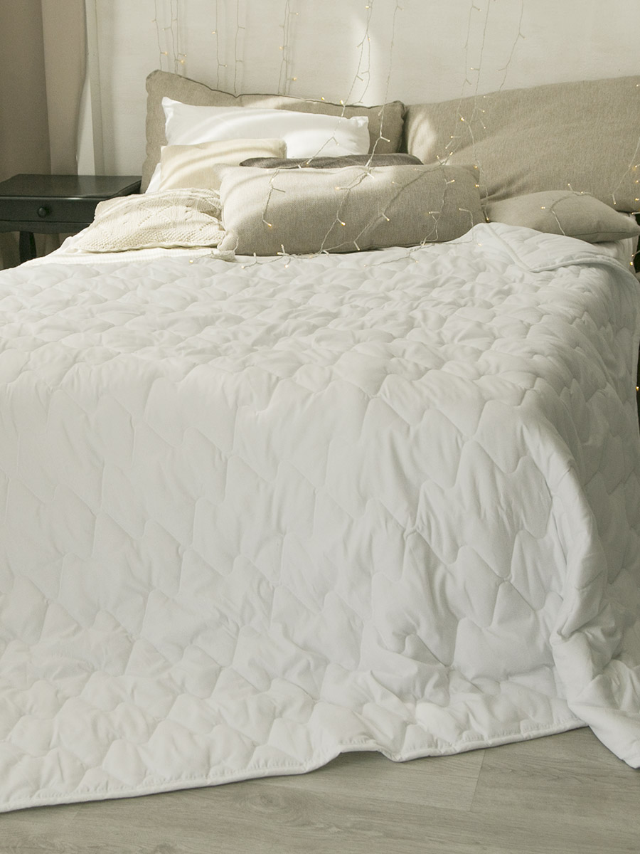 Одеяло стеганное 2 спальное, облегченное всесезонное, Хлопок 175х200 см, 200 гр/м2