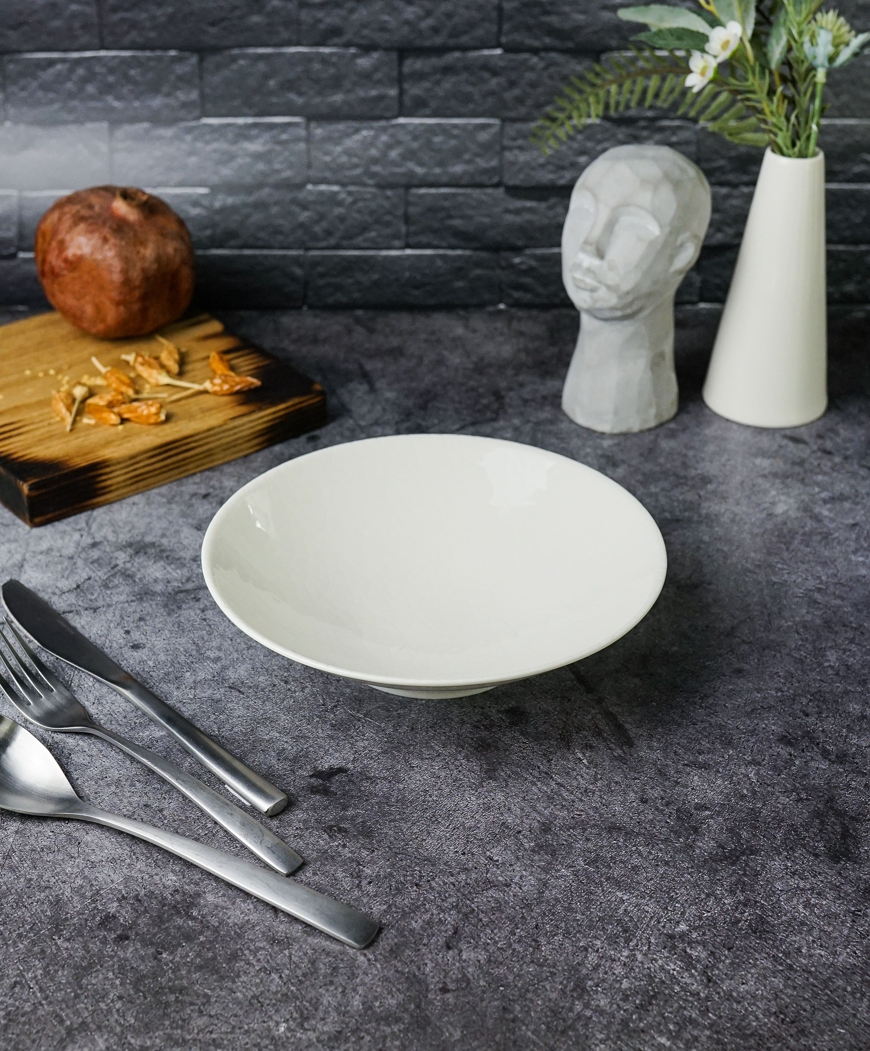 

Тарелка глубокая салатник Porland Illusion 550 мл., белая, фарфор, 17AD20 ILLUSION