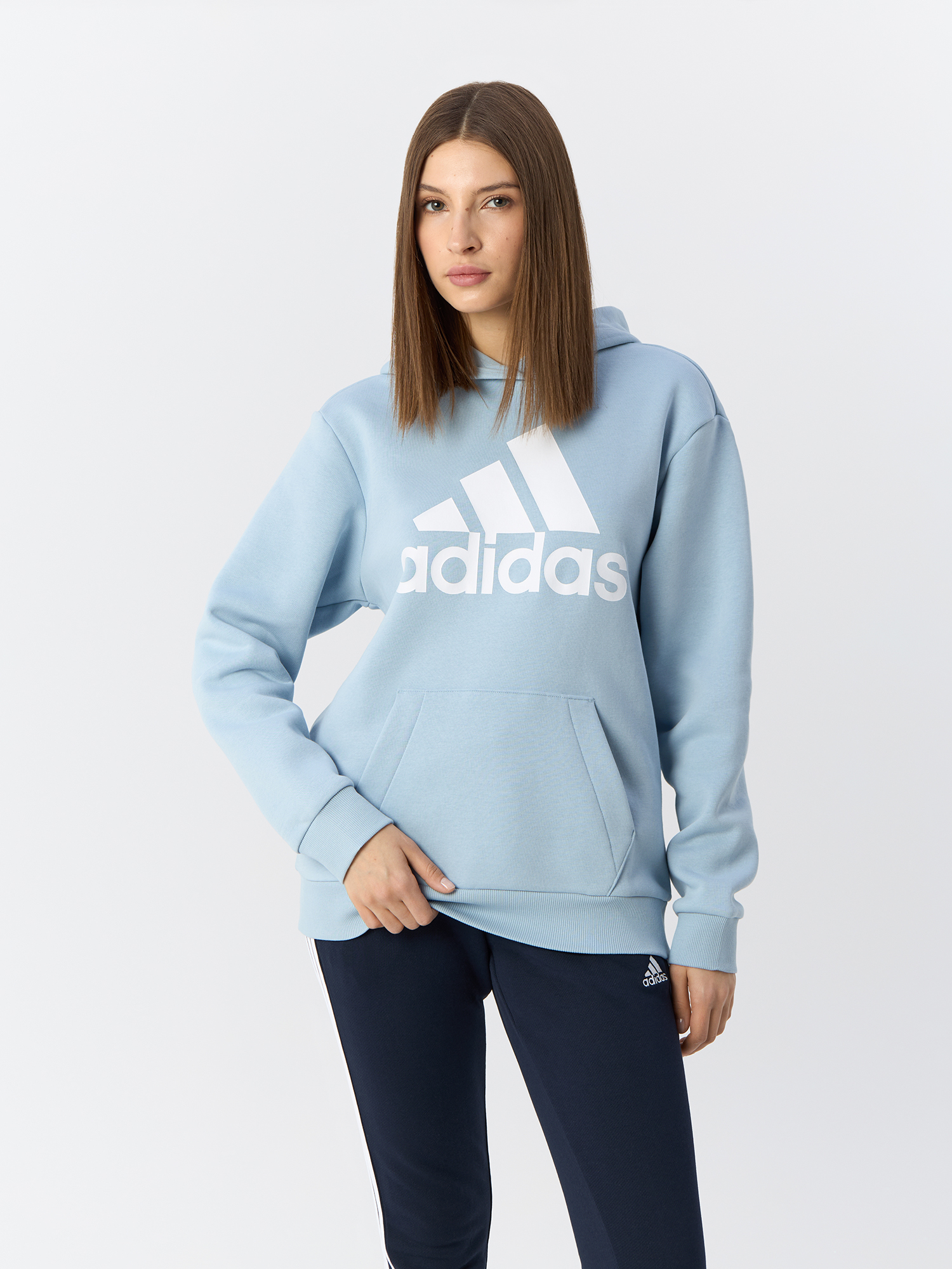 Худи женское Adidas Essentials Logo Boyfriend Fleece IR9336 голубое L