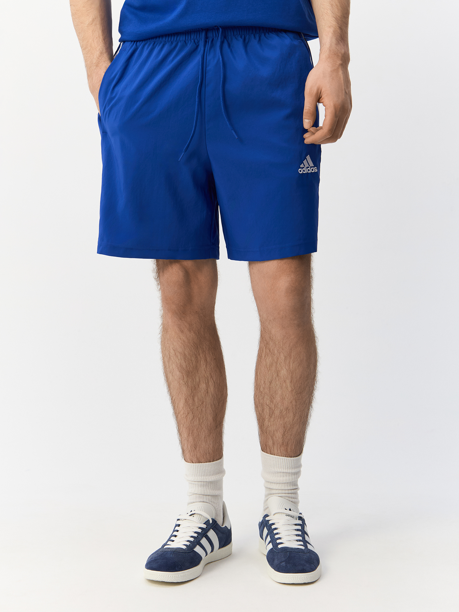 

Спортивные шорты мужские Adidas Aeroready Essentials Chelsea 3-Stripes IC1487 синие L, Синий, Aeroready Essentials Chelsea 3-Stripes
