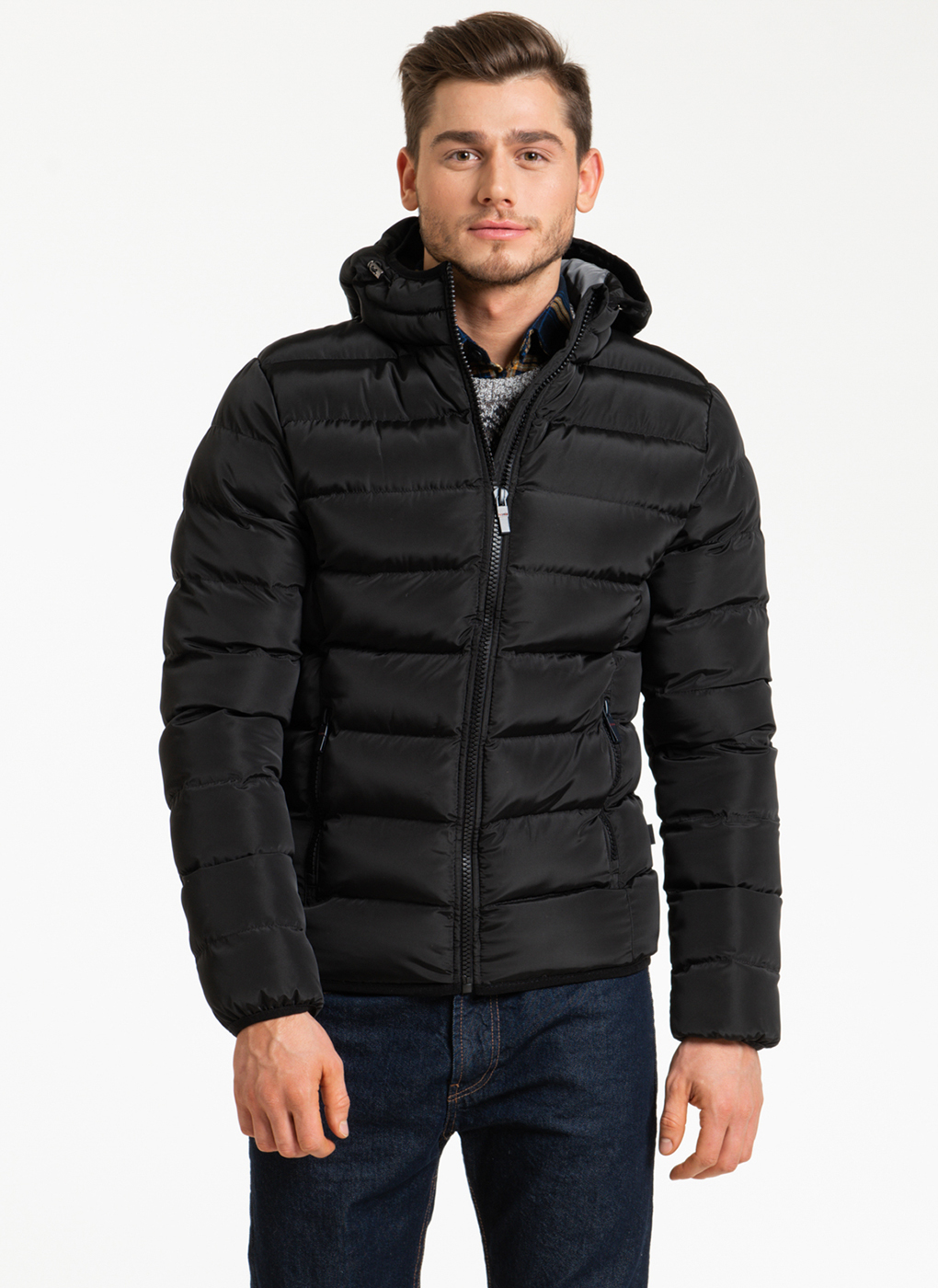 

Зимняя куртка мужская Amimoda 57770 черная 52 RU, 57770