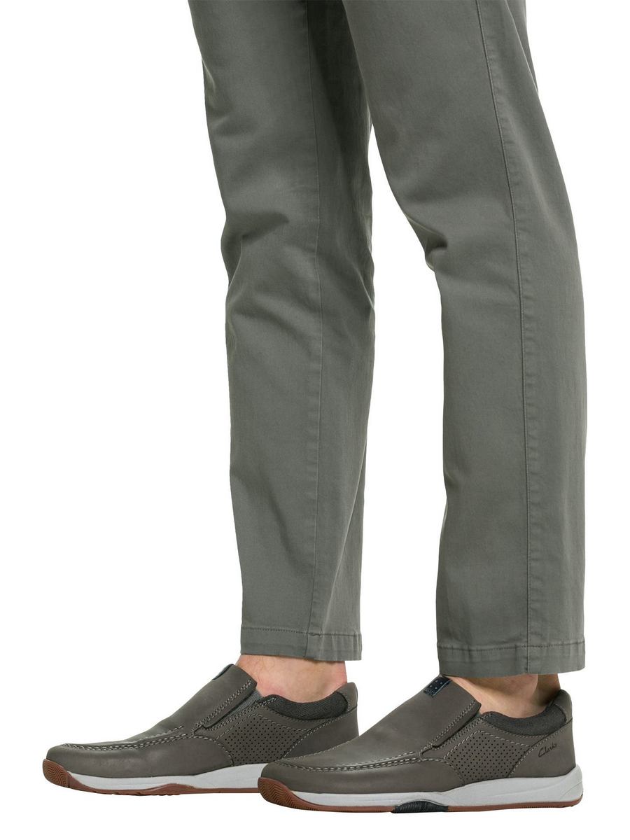 

Полуботинки мужские Clarks 001309352 серые 44 EU, Серый, 001309352