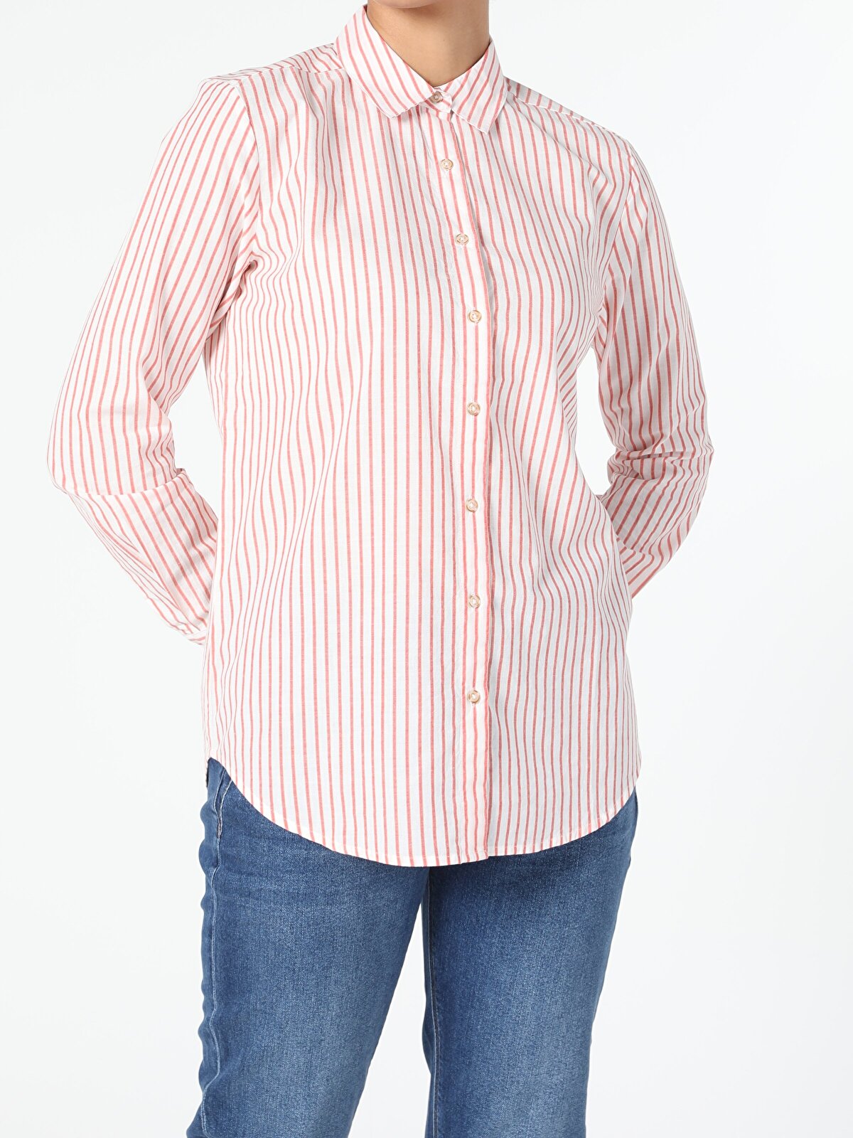 Рубашка женская Colins CL1054994_Q1.V1TC разноцветная M