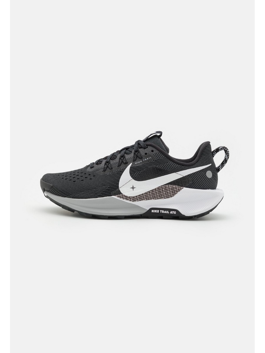 

Спортивные кроссовки женские Nike N1241A19R черные 36 EU, Черный, N1241A19R