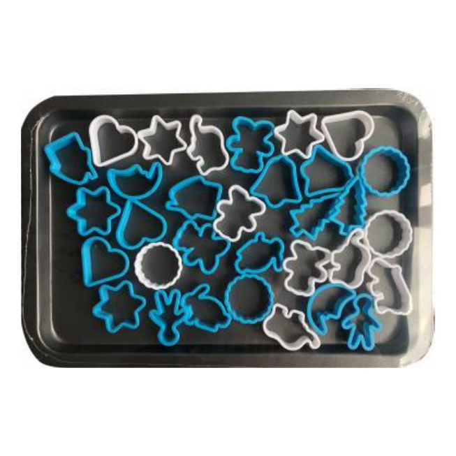 

Форма для выпечки 29x43 см с формами для вырезания теста