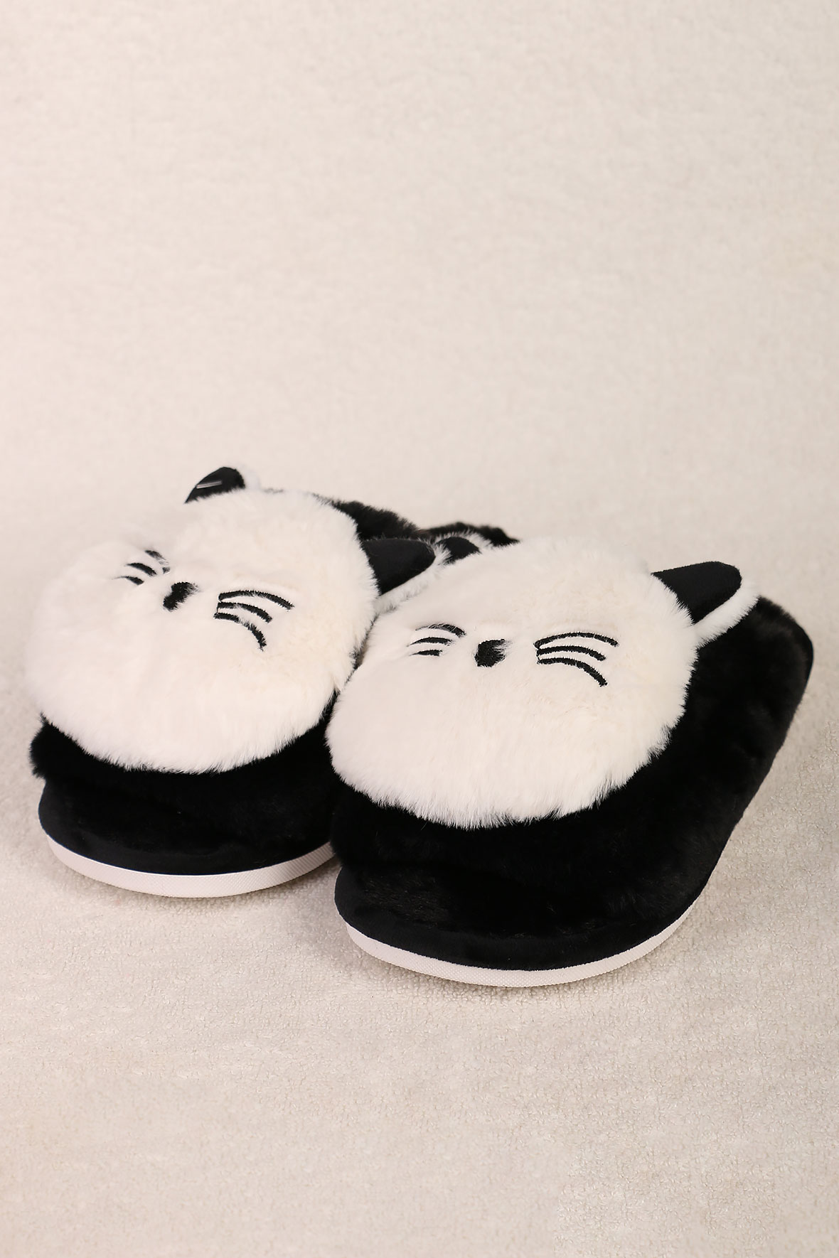 

Тапочки женские AlmondShop ТР-27 Y-039.С2 черные 39 RU, Черный, ТР-27 Y-039.С2