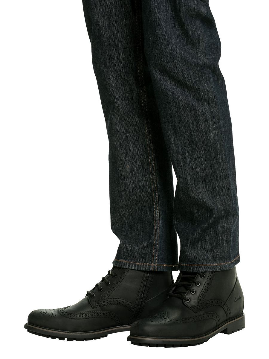 

Ботинки мужские Clarks 001377181 черные 41 EU, Черный, 001377181