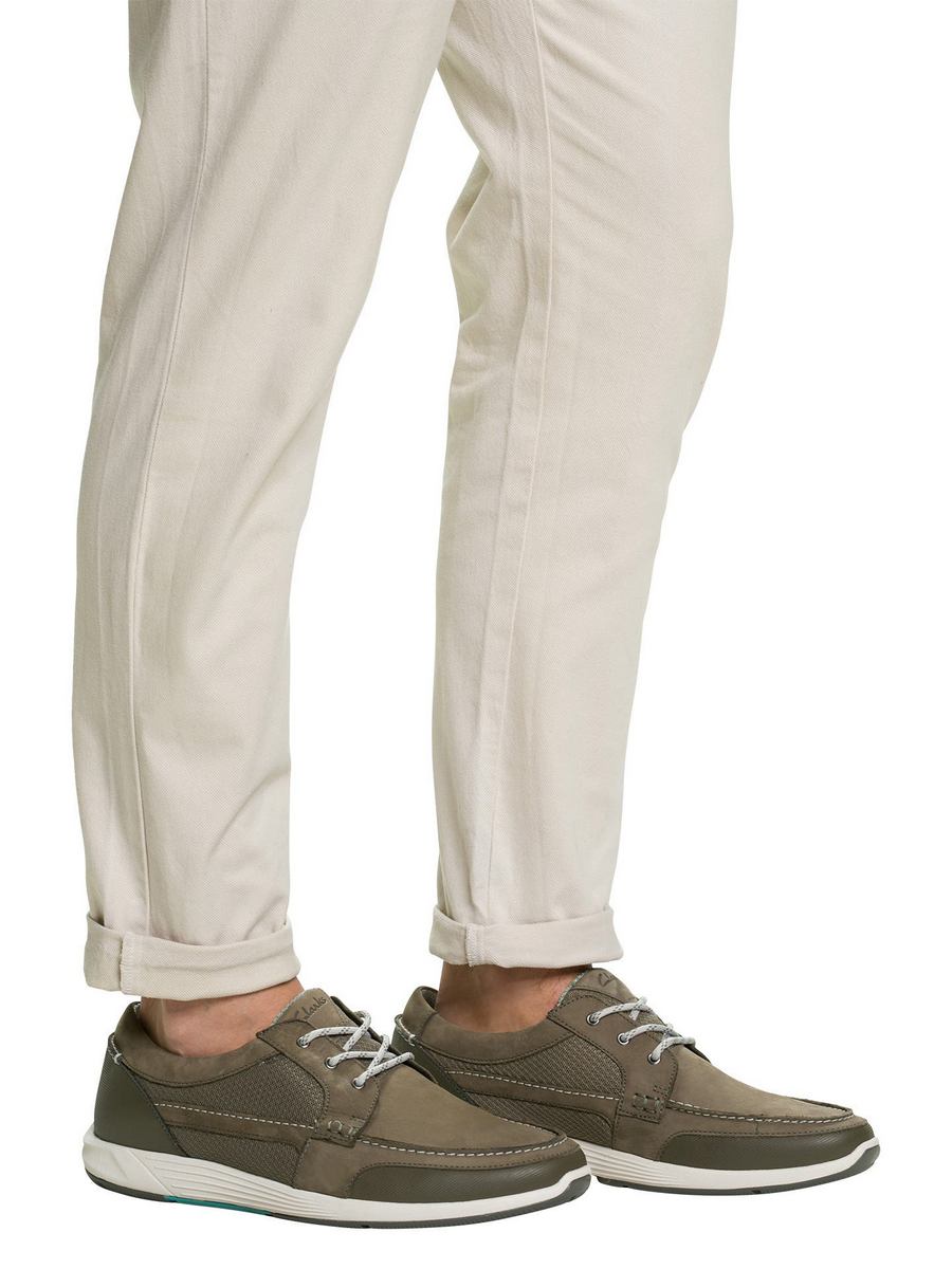 

Полуботинки мужские Clarks 001389957 зеленые 44.5 EU, Зеленый, 001389957