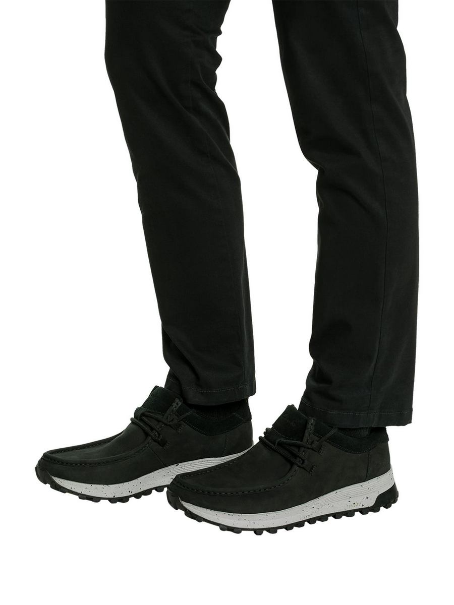 

Полуботинки мужские Clarks 001389960 черные 46 EU, Черный, 001389960