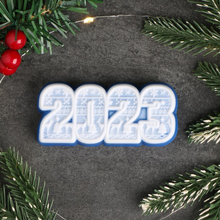 

Фигурное мыло "2023 с рисунком" белое на синем, 100гр