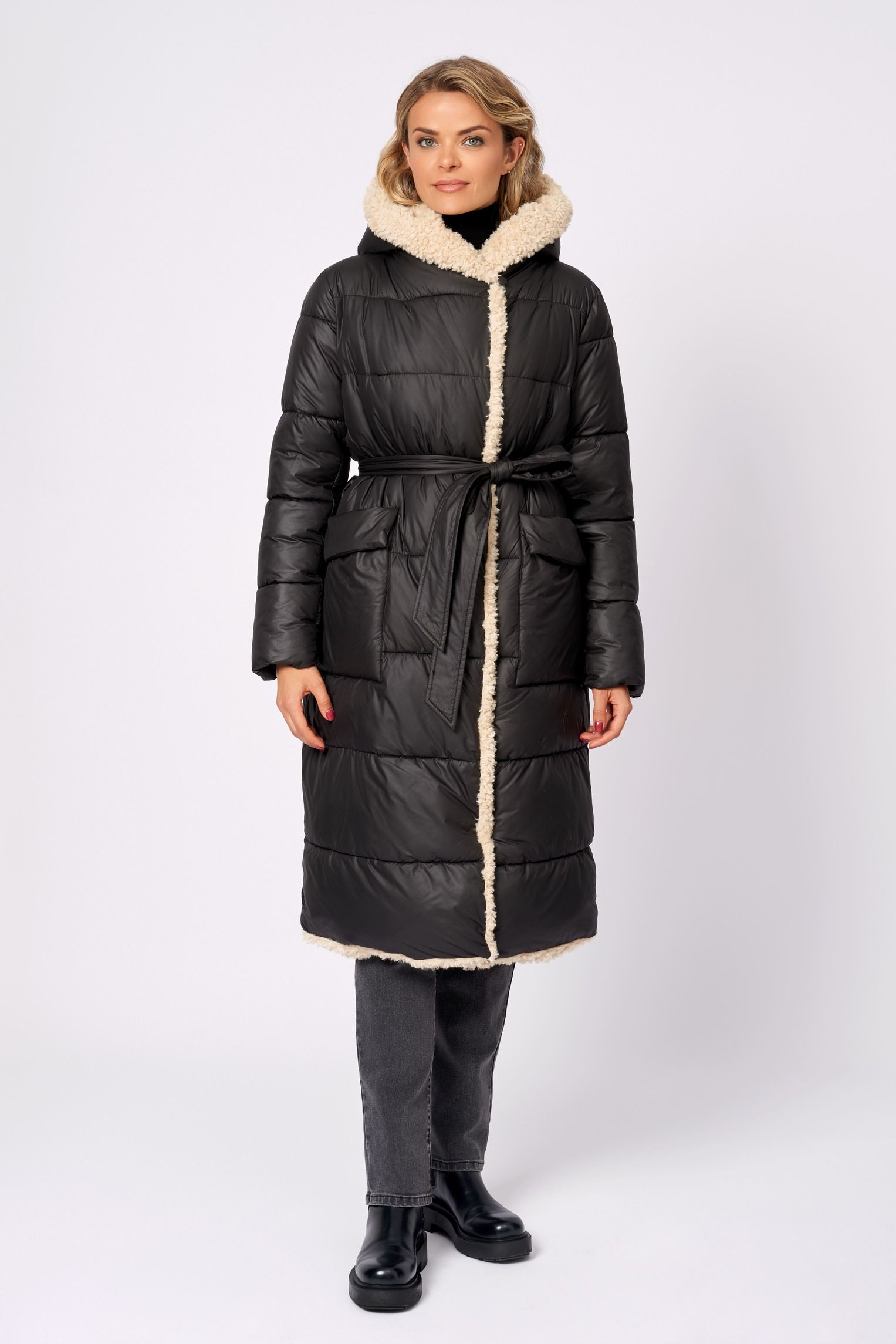 Пальто женское ElectraStyle КТ/ВО/П-32001 черное 46 RU