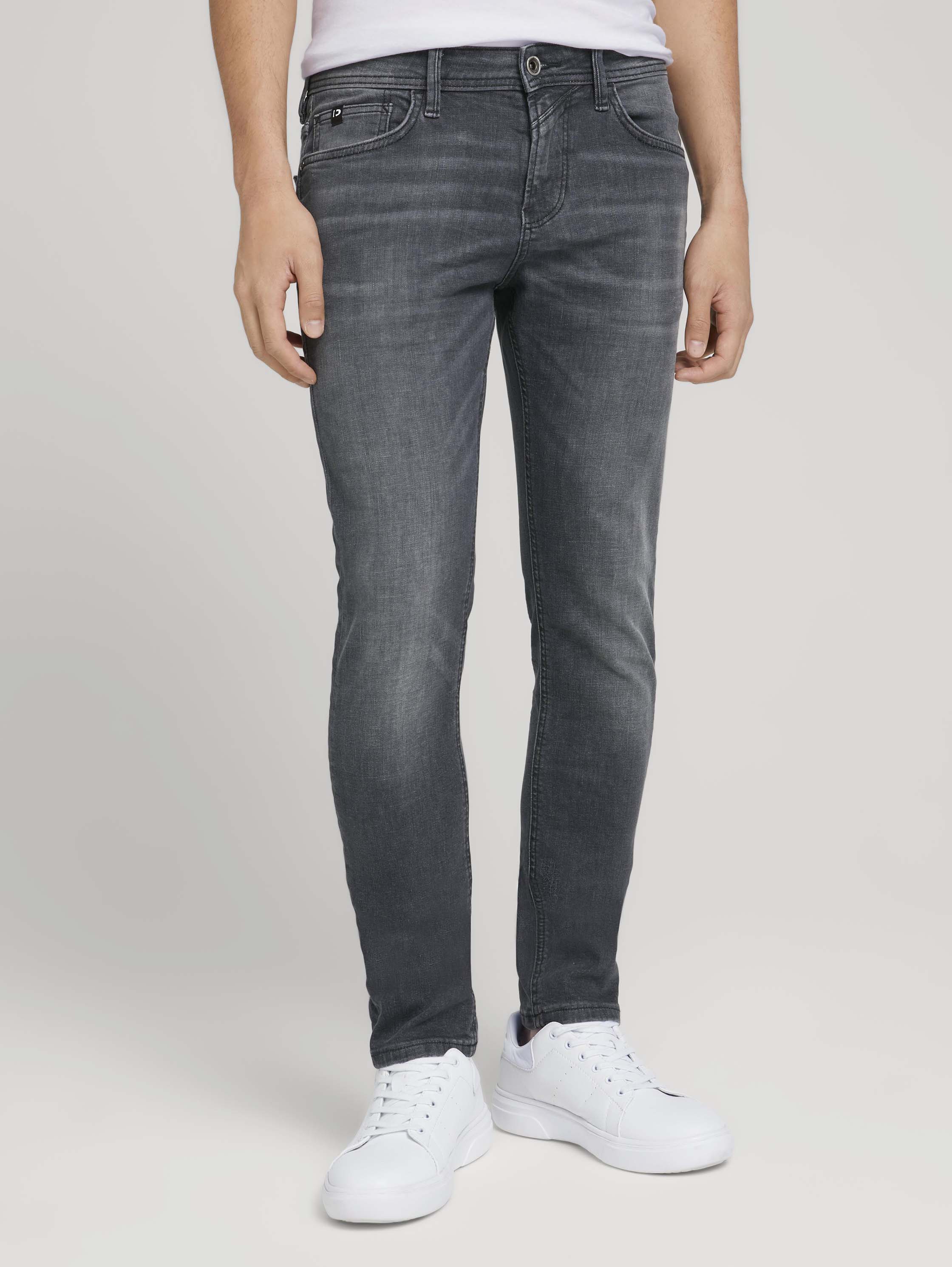 

Джинсы мужские TOM TAILOR 1027739 черные 32/32, 1027739