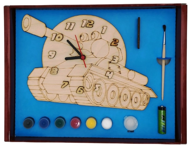 фото Часы с циферблатом под роспись "танк" с красками арт.дни127 нескучные игры