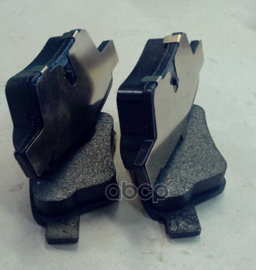 

Тормозные колодки GEELY 1064001725