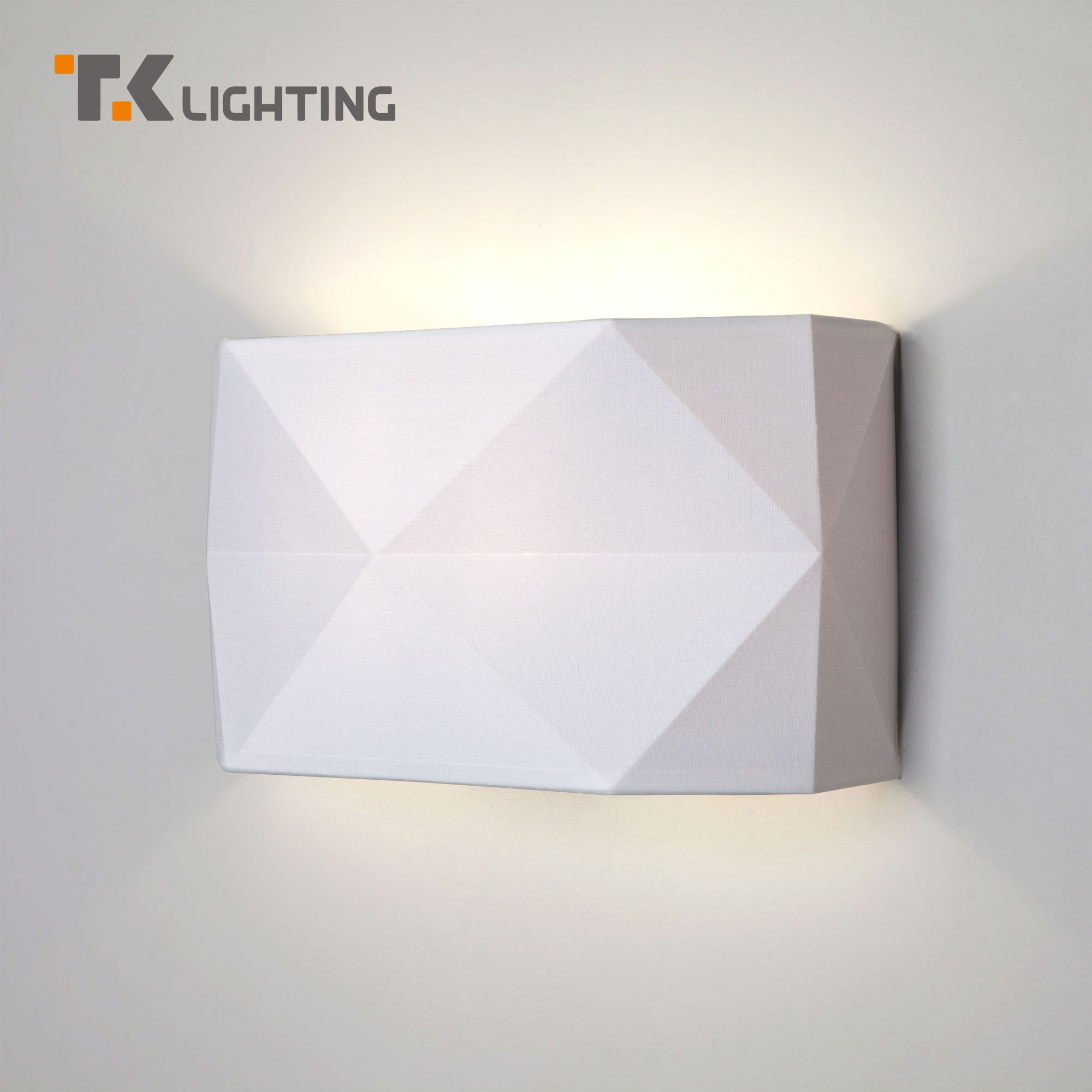 

Настенный светильник с тканевым абажуром TK Lighting 3315 Kantoor белый