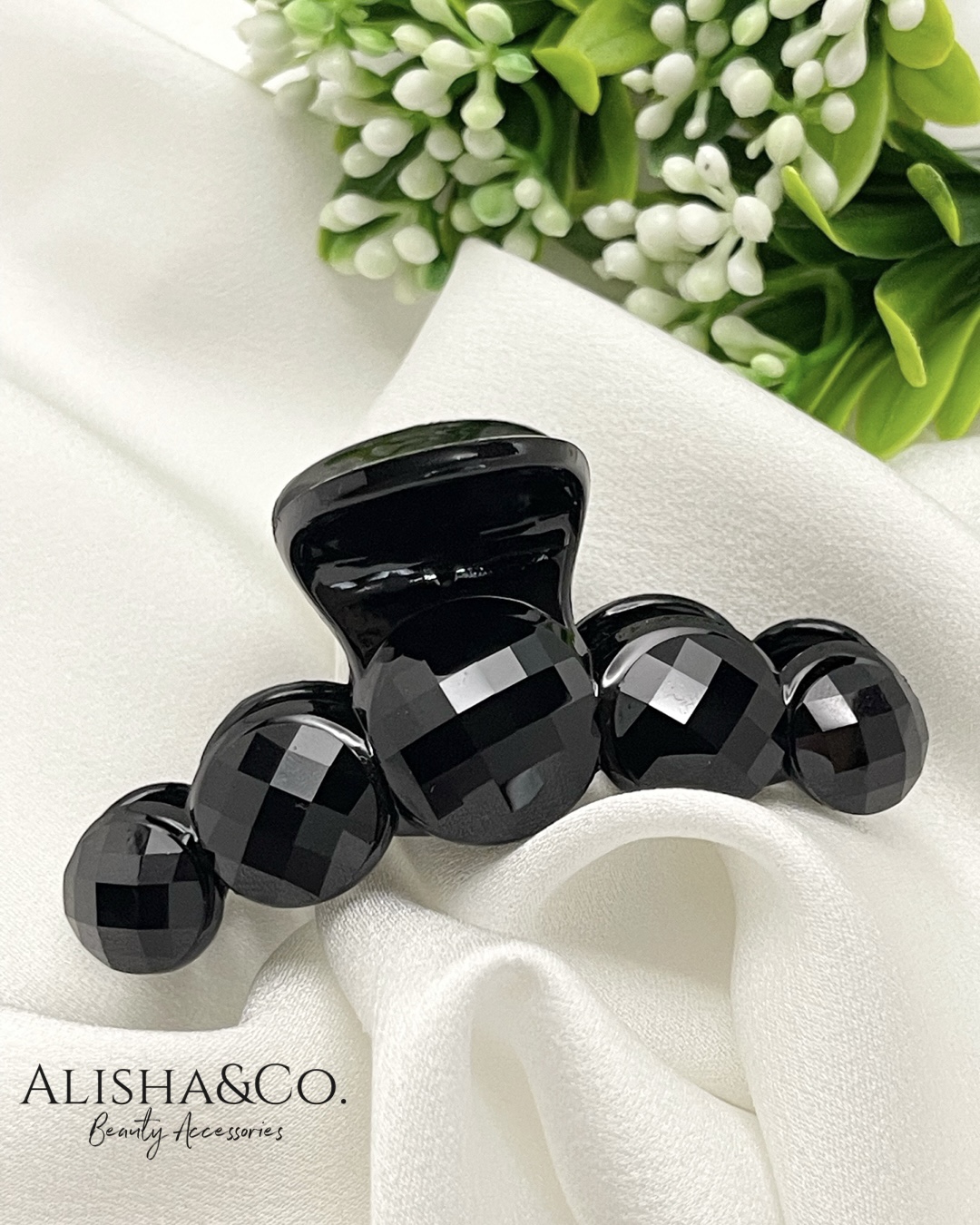 

Заколка-краб женская Alisha&Co. STO3 черная, 1 шт, Черный, STO3