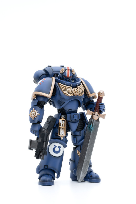 фото Подвижная фигурка joytoy warhammer 40000 ultramarines primaris lieutenant argaranthe