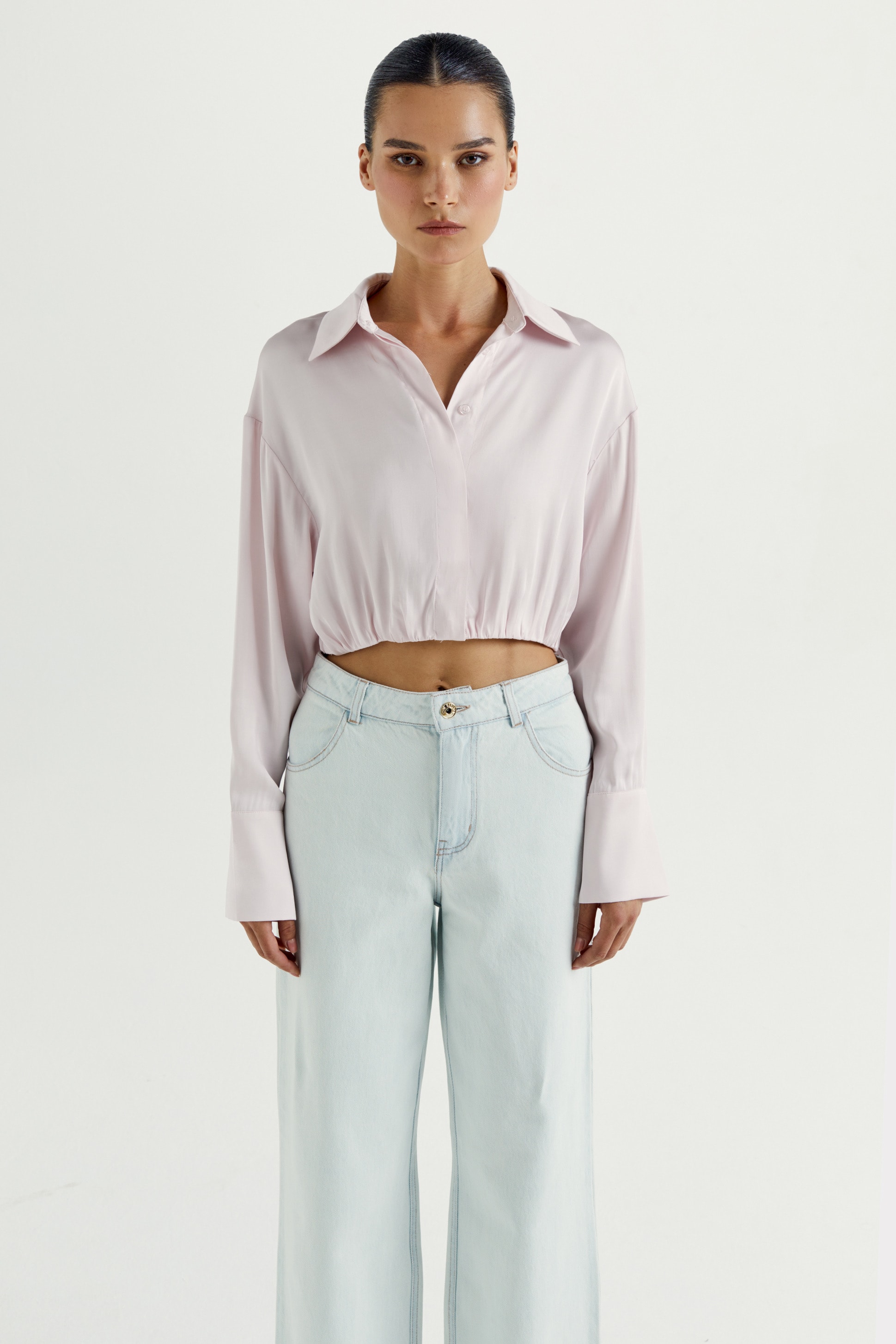 

Рубашка женская LOVE REPUBLIC 2358012326 розовая 40 RU, 2358012326