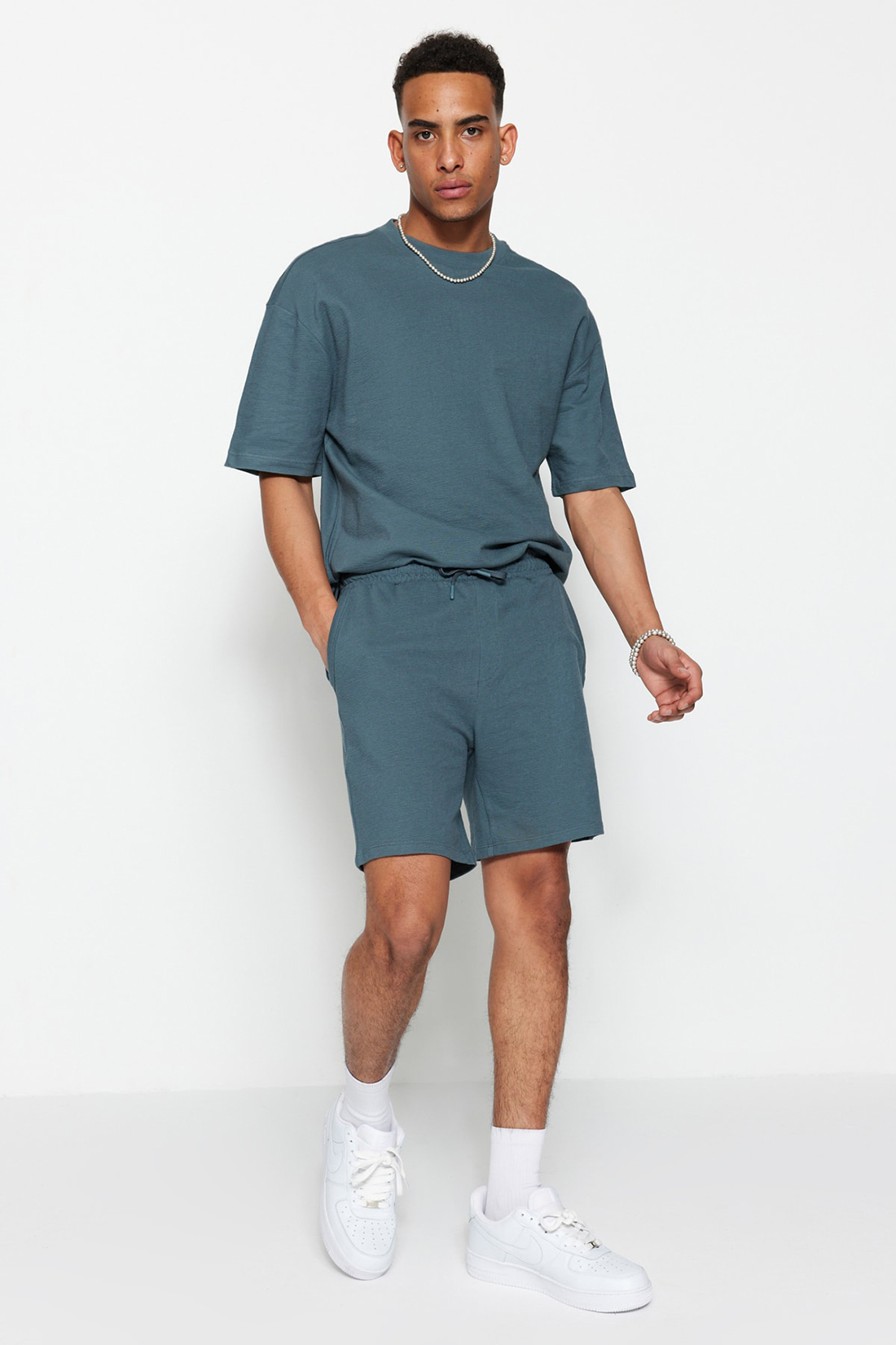 

Шорты мужские Trendyol TMNSS23SR00035 синие S, Синий, TMNSS23SR00035