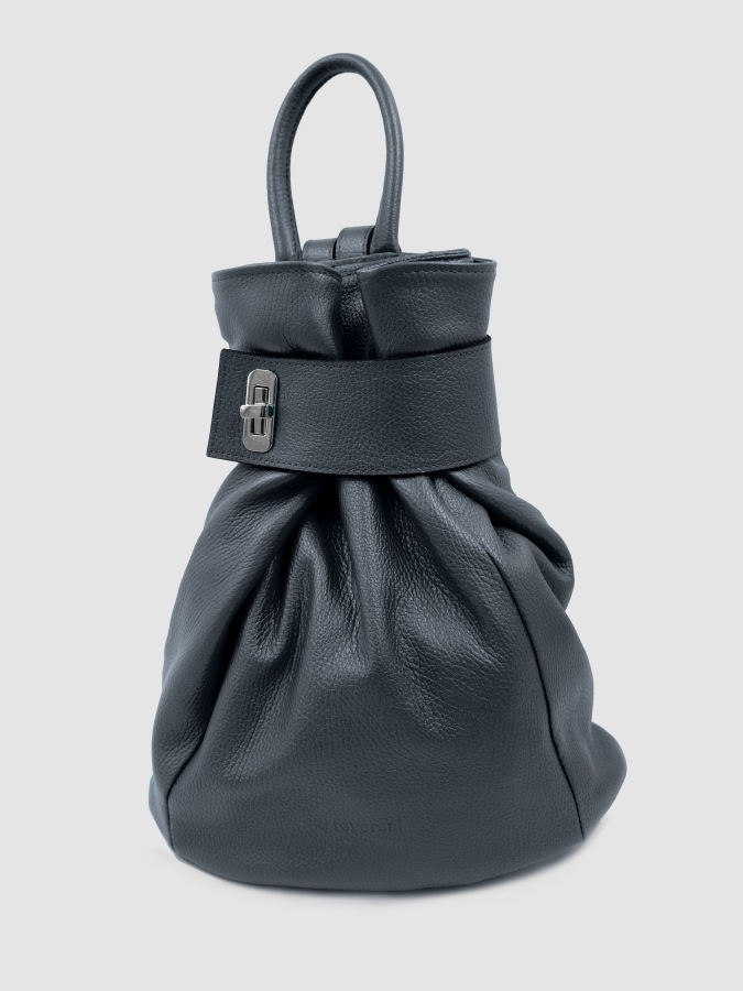 Рюкзак женский Reversal 9822R-2 иссиня-черный, 34х14х34 см