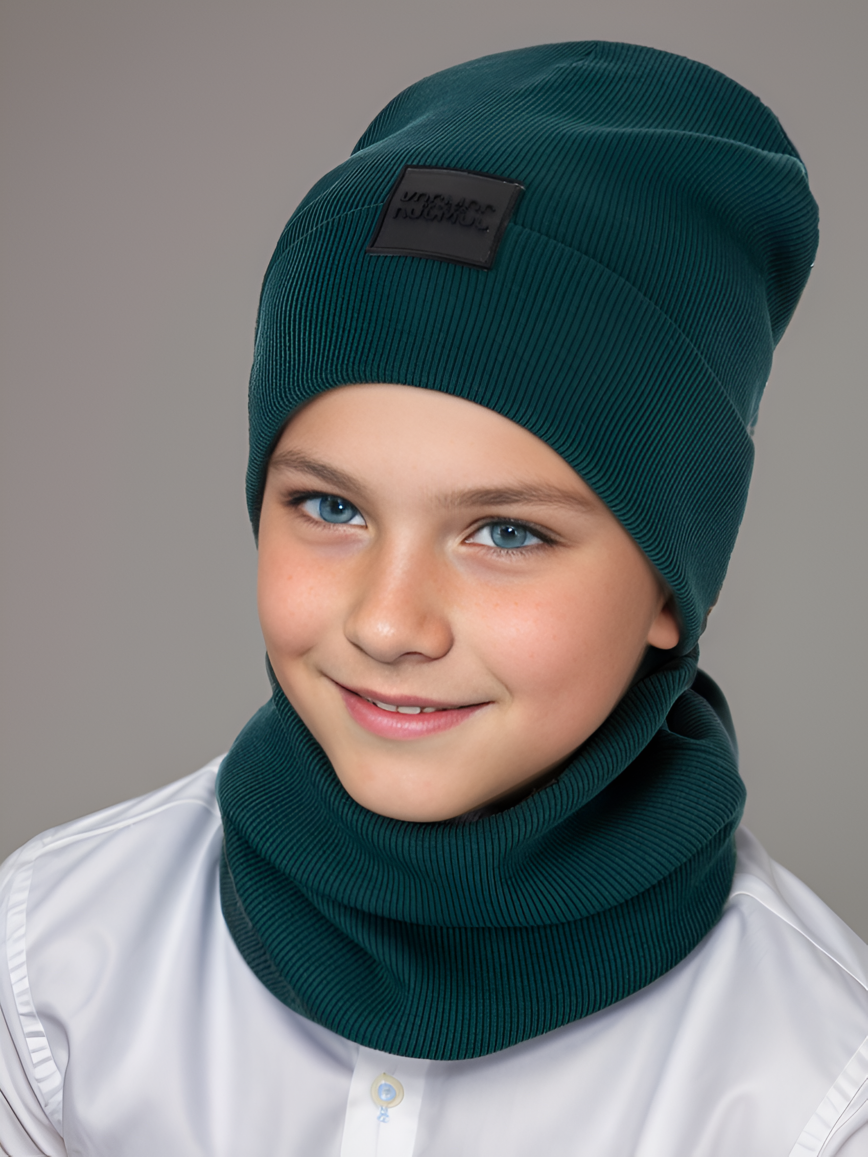 

Комплект детский NIKASTYLE 12л12524, изумруд, 50, Зеленый, 12л12524
