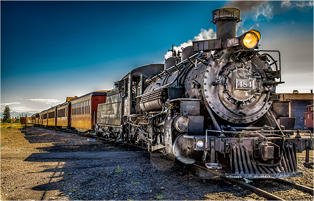 Какой железной. Железная дорога Steam Train Retro. Паровоз. Красивый паровоз. Старинный паровоз.