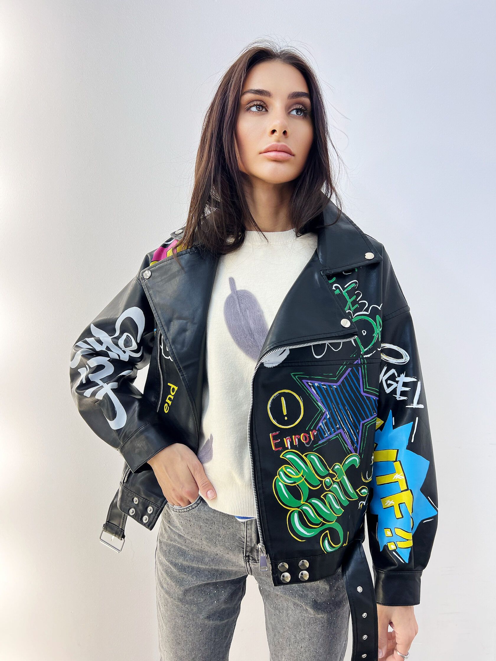 Куртка женская Tiya Moda 20205 черная 44 RU