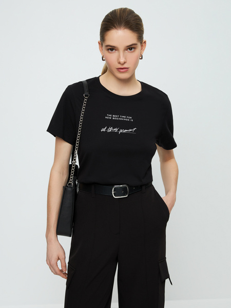 

Футболка женская ZARINA 3121509409 черная S, 3121509409