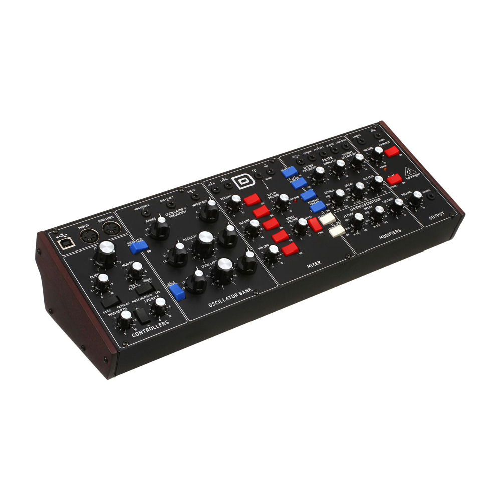 фото Аналоговый синтезатор behringer model d