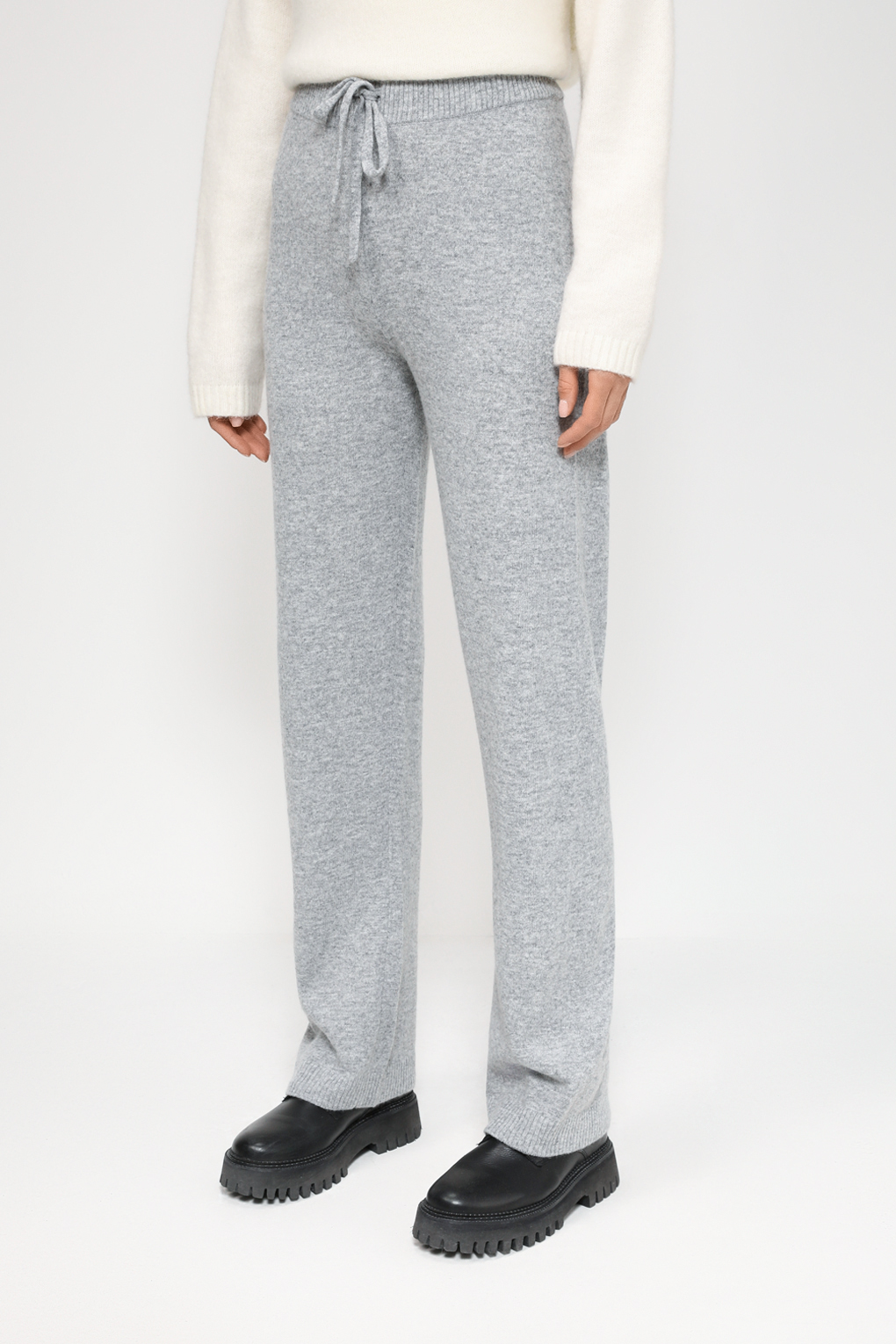 

Брюки женские Belucci BL2310T2155CD серые L, Серый, BL2310T2155CD