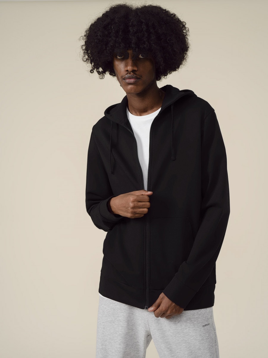 

Толстовка мужская Outhorn HOL22-BLM601 черная 3XL, HOL22-BLM601
