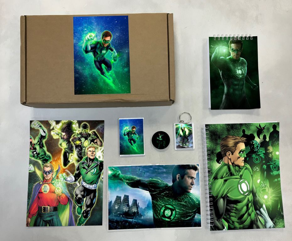 

Бокс с подарком Зелёный фонарь, Green Lantern - 8, 53622805-1, 7 предметов