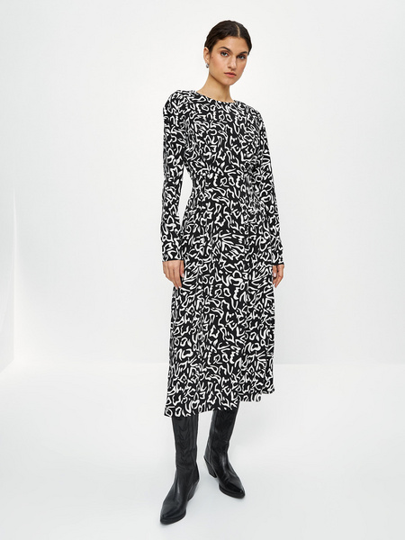 

Платье женское ZARINA 3121020520 черное XS, 3121020520