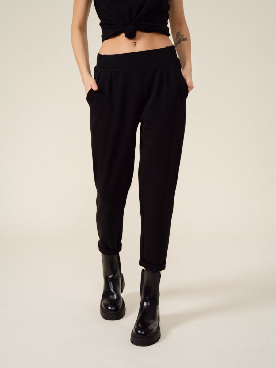 

Спортивные брюки женские Outhorn HOL22-SPDD601 черные S, HOL22-SPDD601