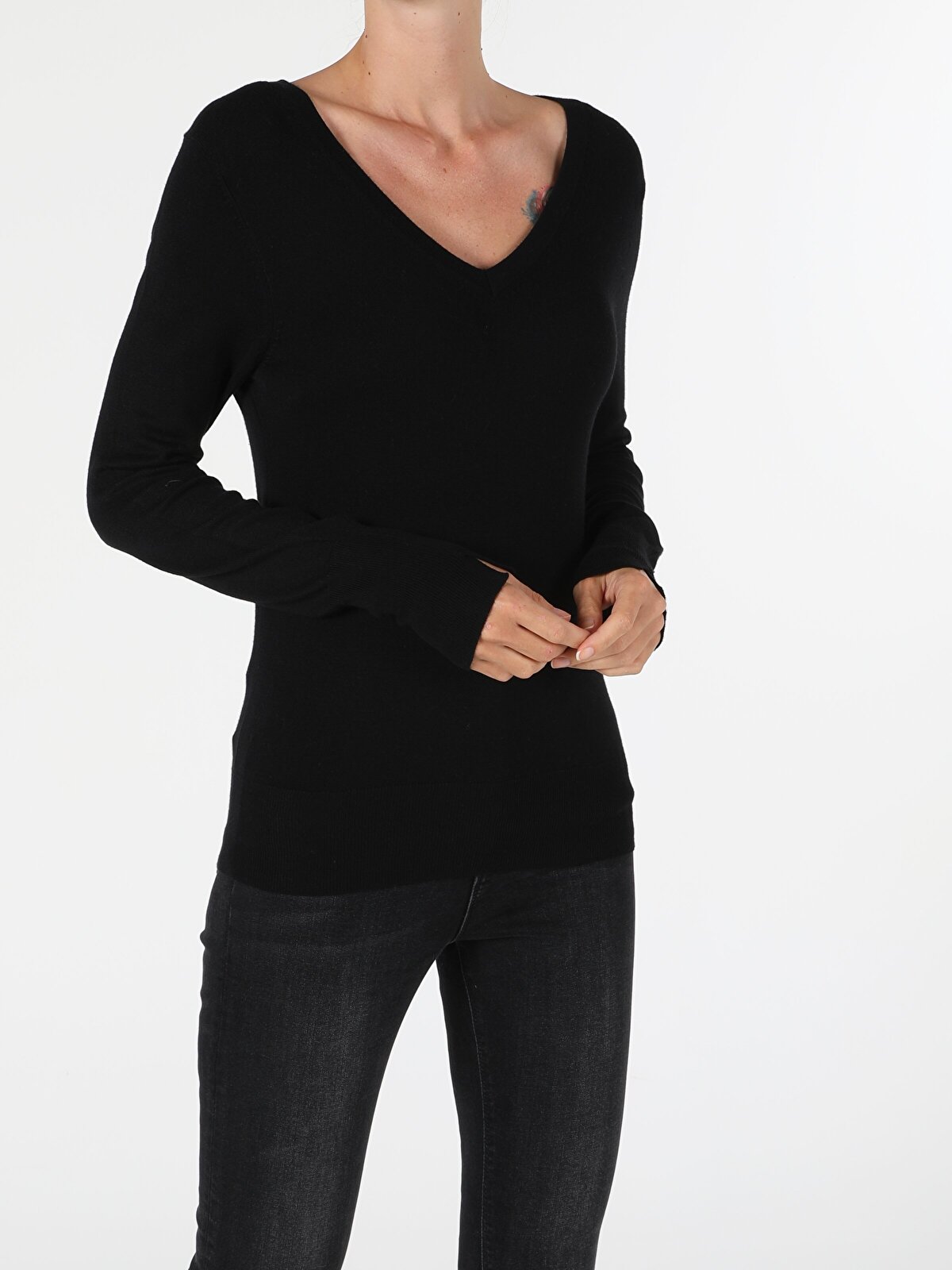 Пуловер женский Colins CL1055745_Q1.V1 черный S