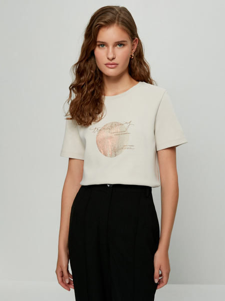 

Футболка женская ZARINA 2264530451 бежевая S, 2264530451