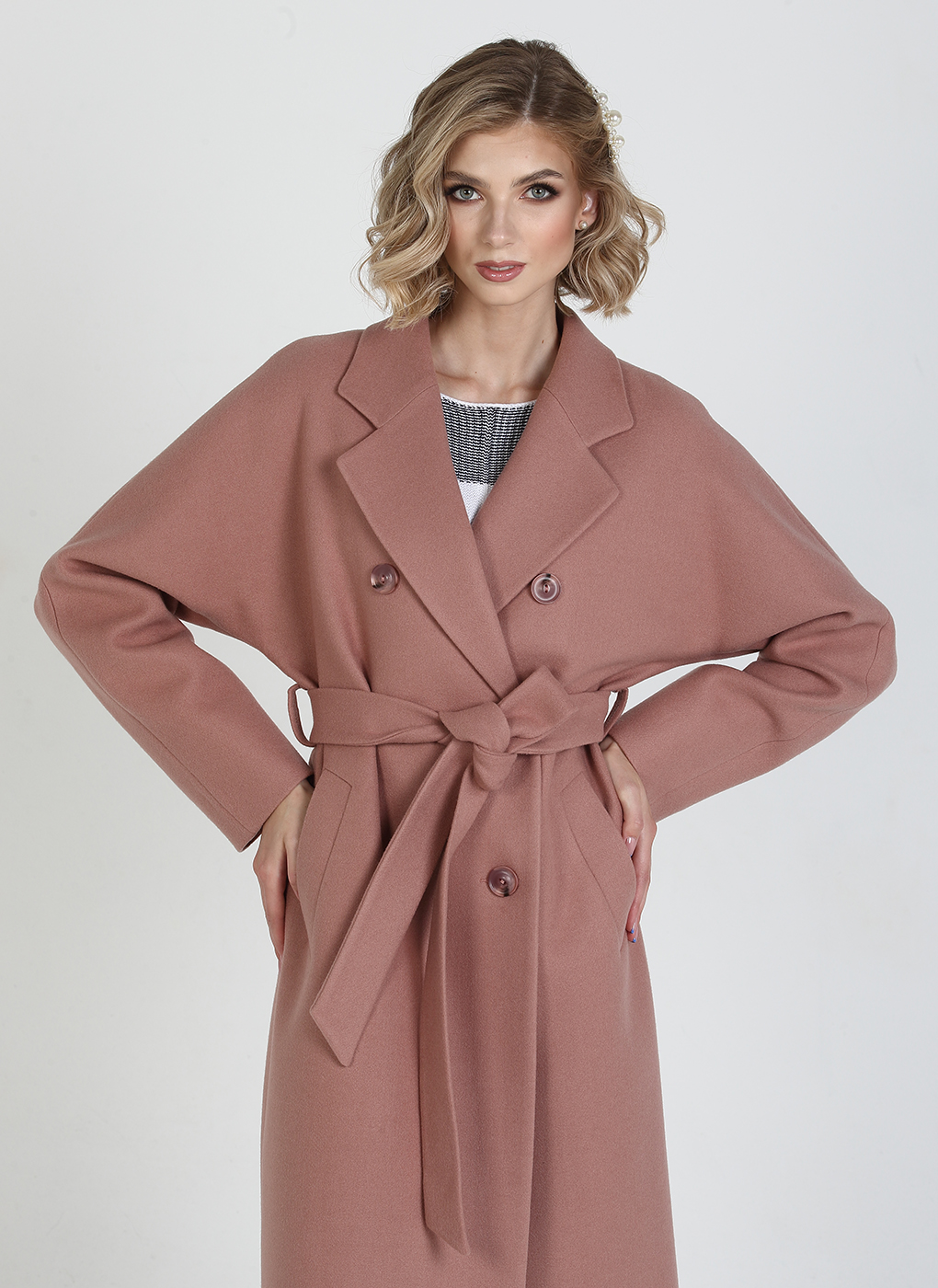 

Пальто женское Каляев 59771 розовое 50 RU, 59771