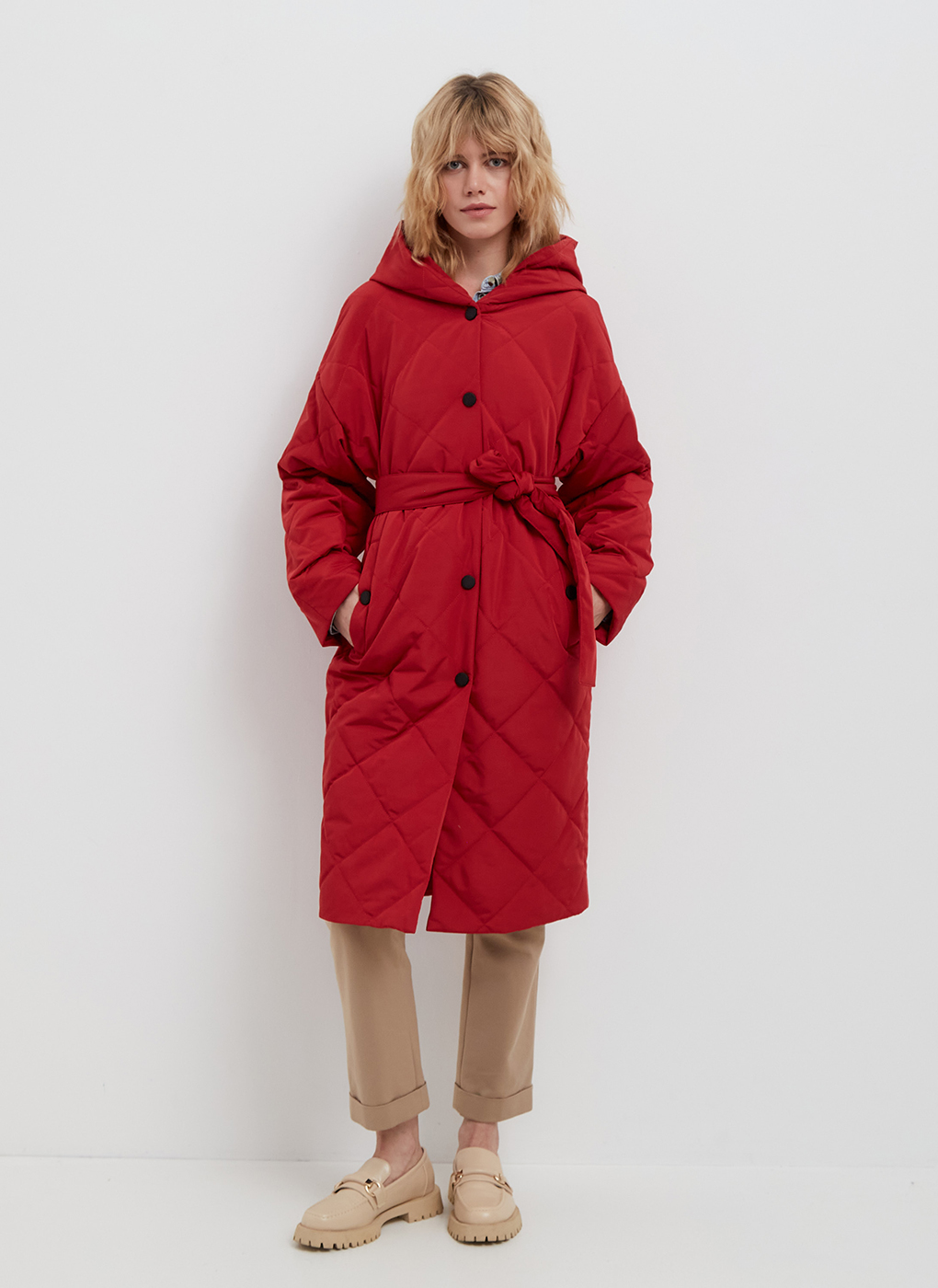 Пальто женское Каляев 59825 красное 44 RU