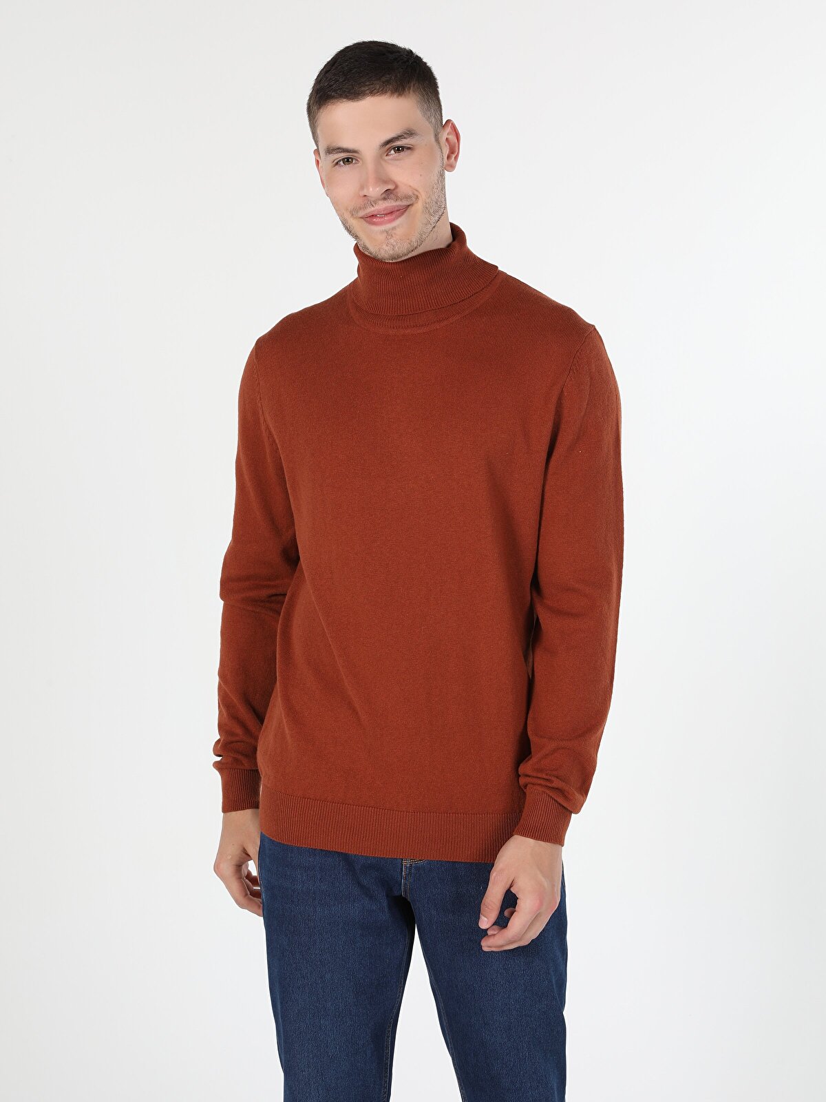 

Водолазка мужская Colins CL1023624_Q1.V1 коричневая XXL, Коричневый, CL1023624_Q1.V1
