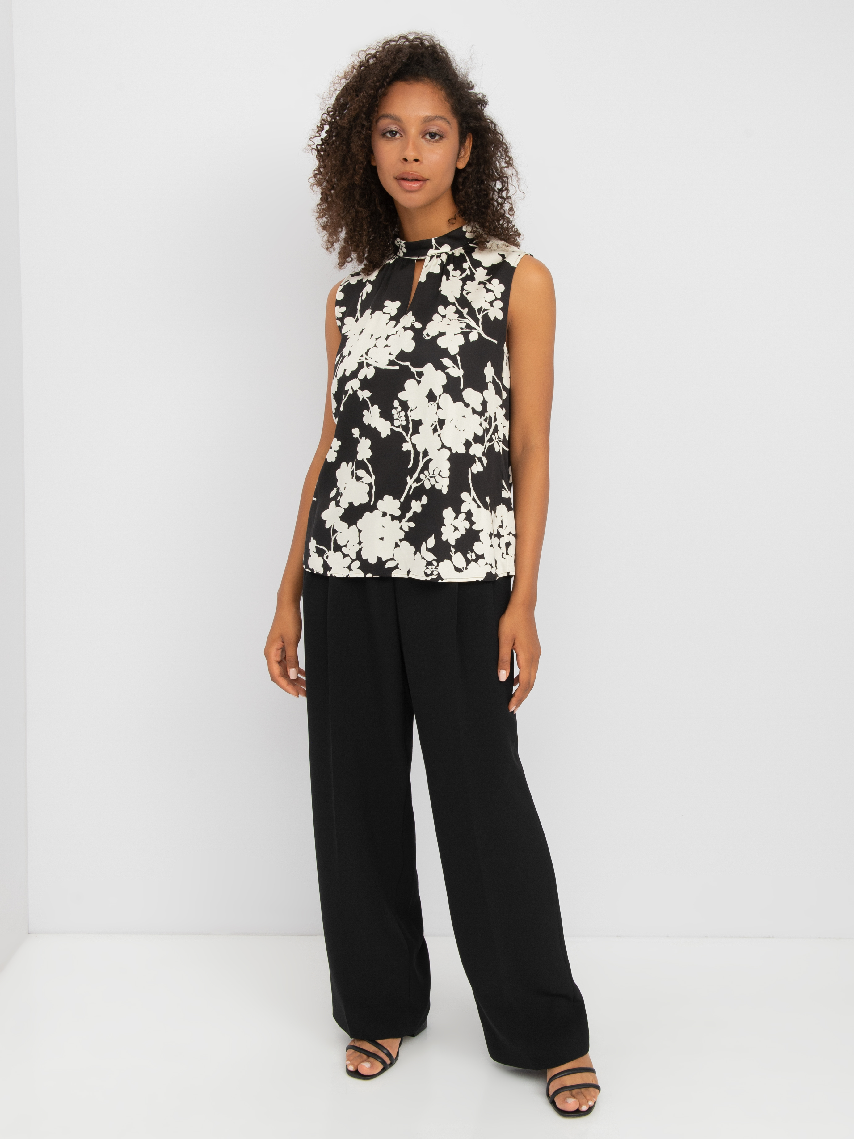Блуза женская TAIFUN by GERRY WEBER 360343-11014-1102 черная 42