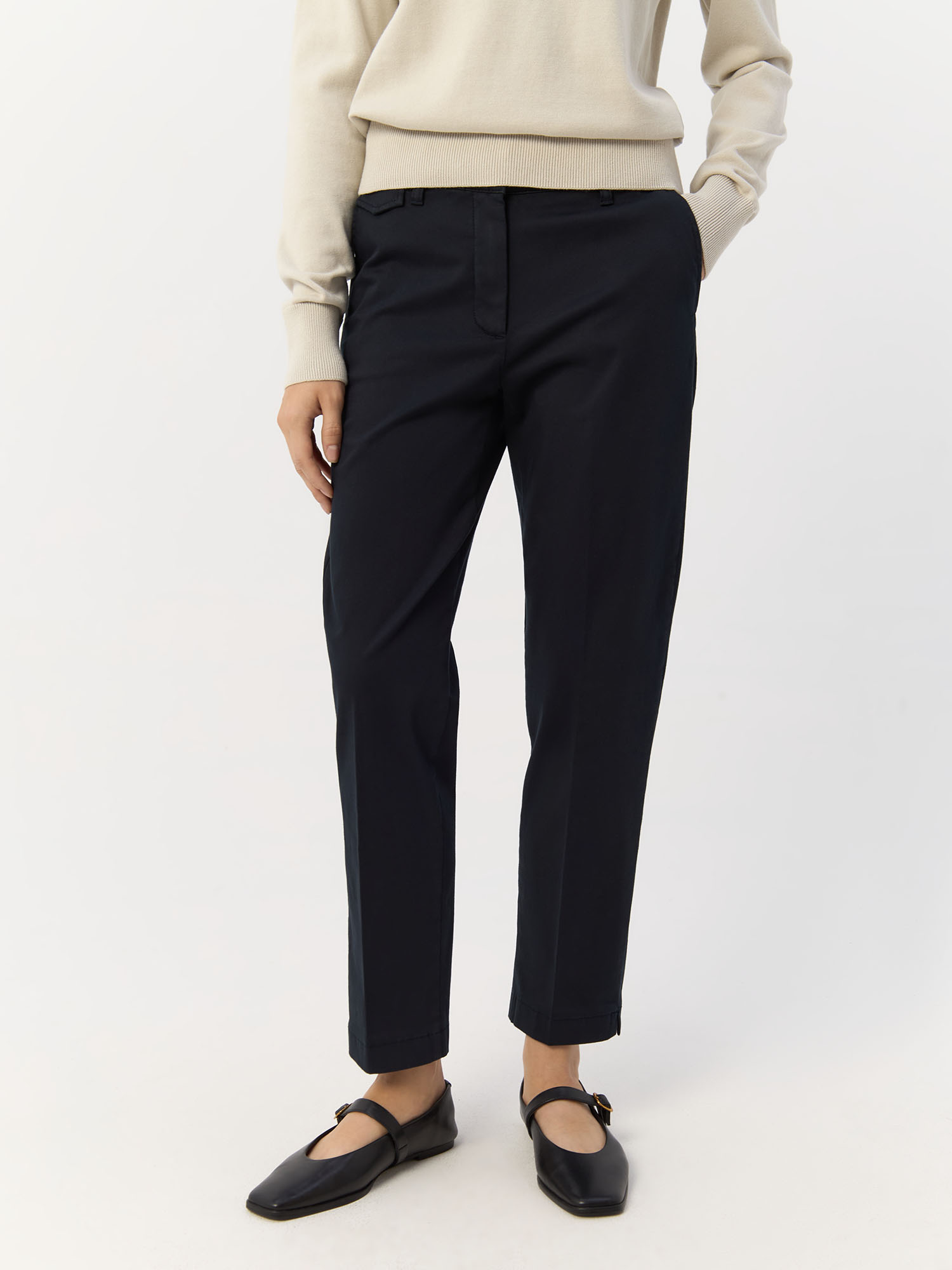 

Брюки женские Gerry Weber 822030-67712 синие 40, Синий, 822030-67712