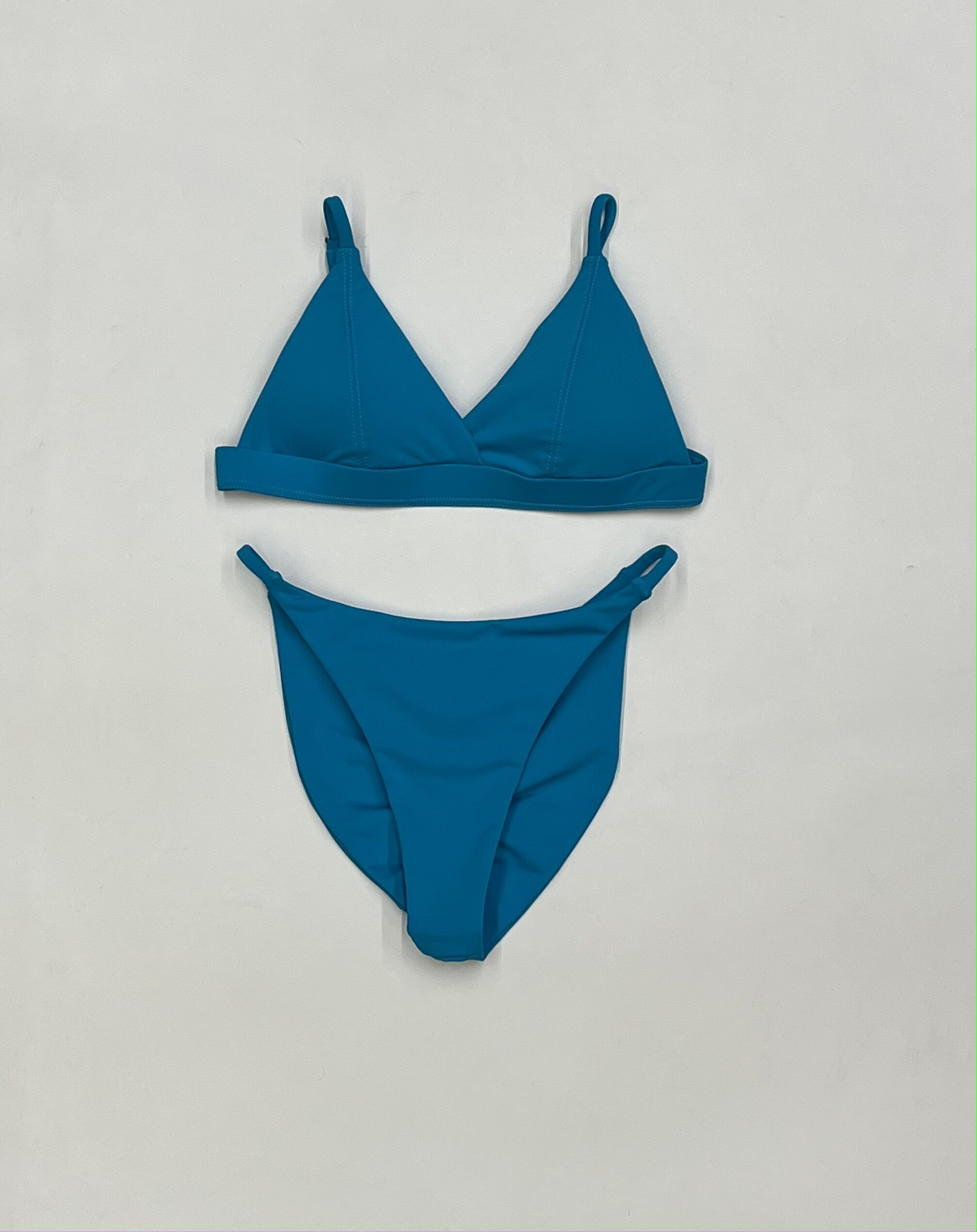 

Купальник раздельный женский Balibikini Лейла матовый бирюзовый XS, Лейла матовый