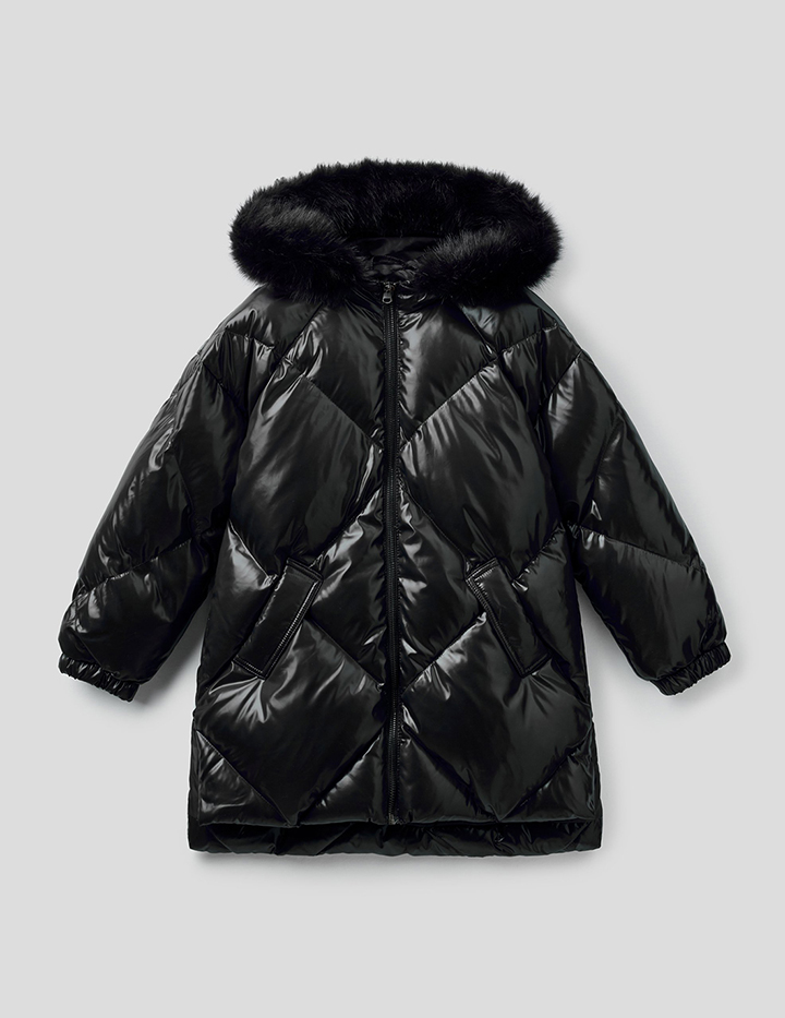 

Пуховик для девочек Benetton цв. черный р.158, 21A_2EO053L10