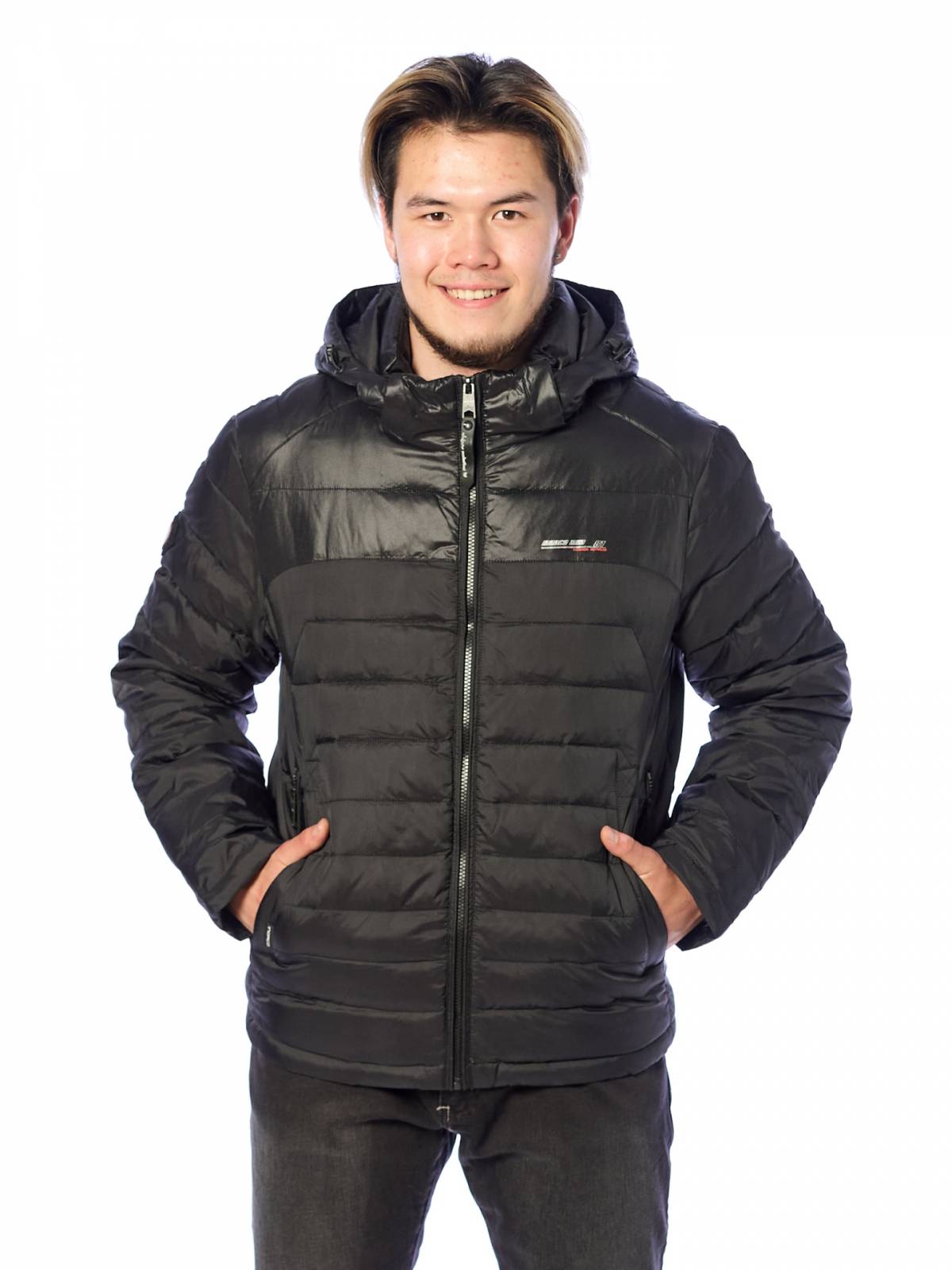 Зимняя куртка мужская Indaco 4183 черная 50 RU
