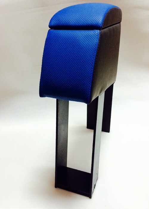 Подлокотник-БАР между сидений Газелист52 для Газель 3302 перфорированная кожа, синий