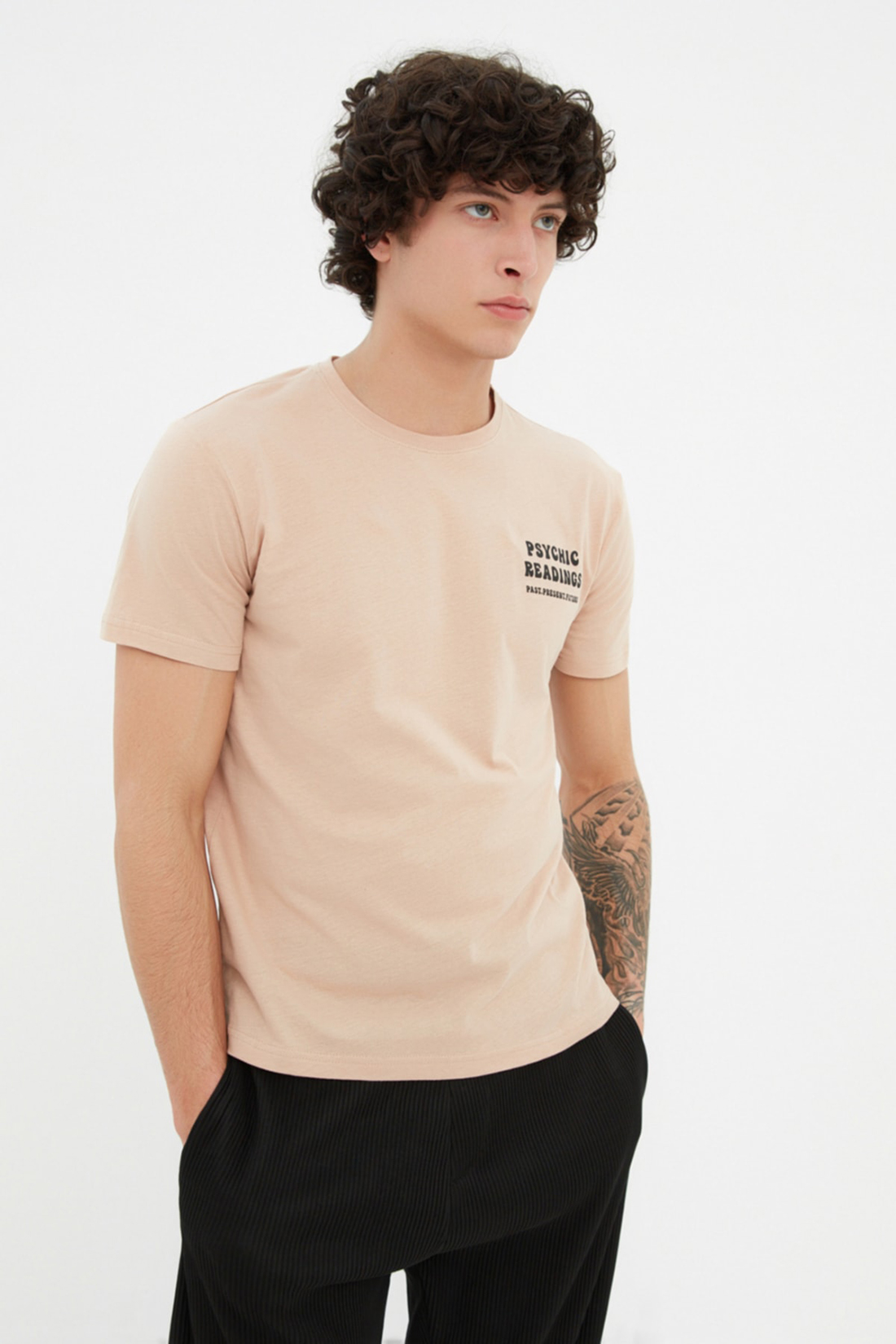 Футболка мужская Trendyol TMNSS22TS1449 бежевая L