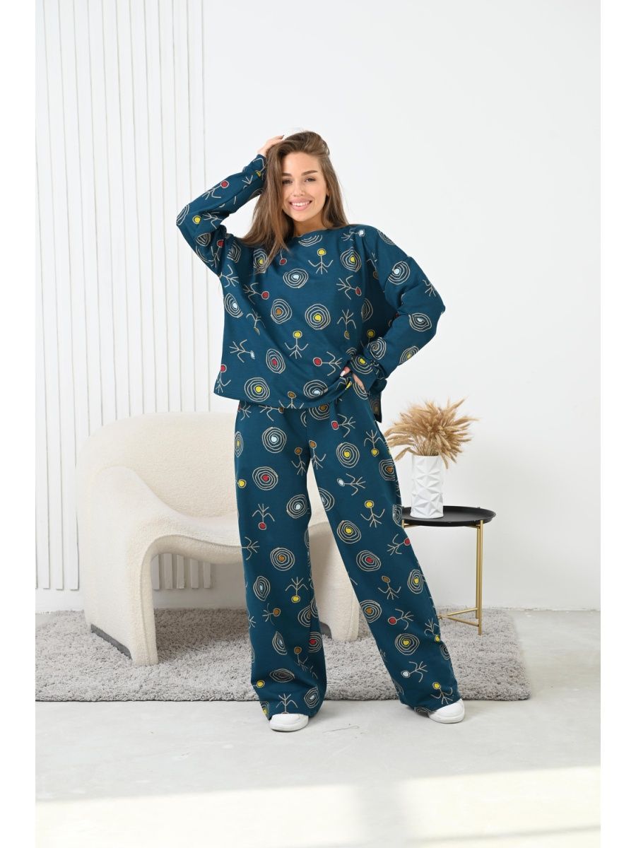 Костюм женский MOLONA Человечки зеленый 46-48 RU